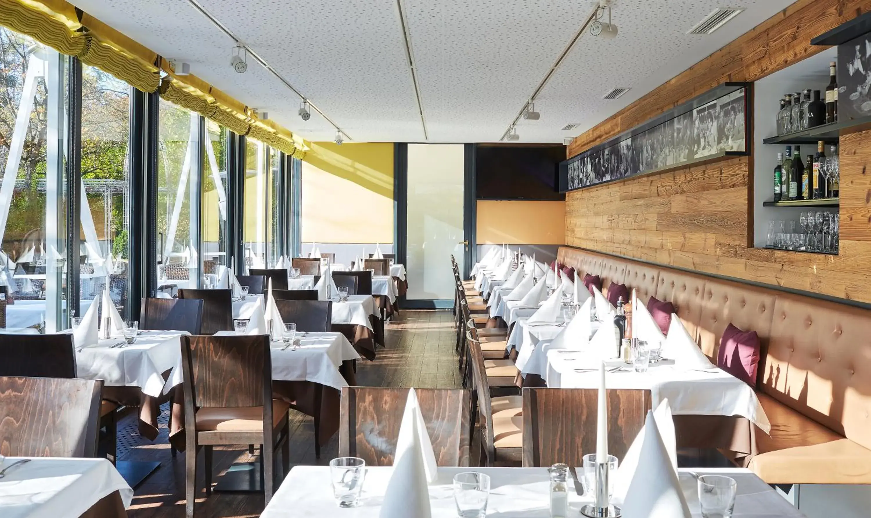 Restaurant/places to eat in Living Hotel am Olympiapark Restaurant/places to eat in Living Hotel am Olympiapark