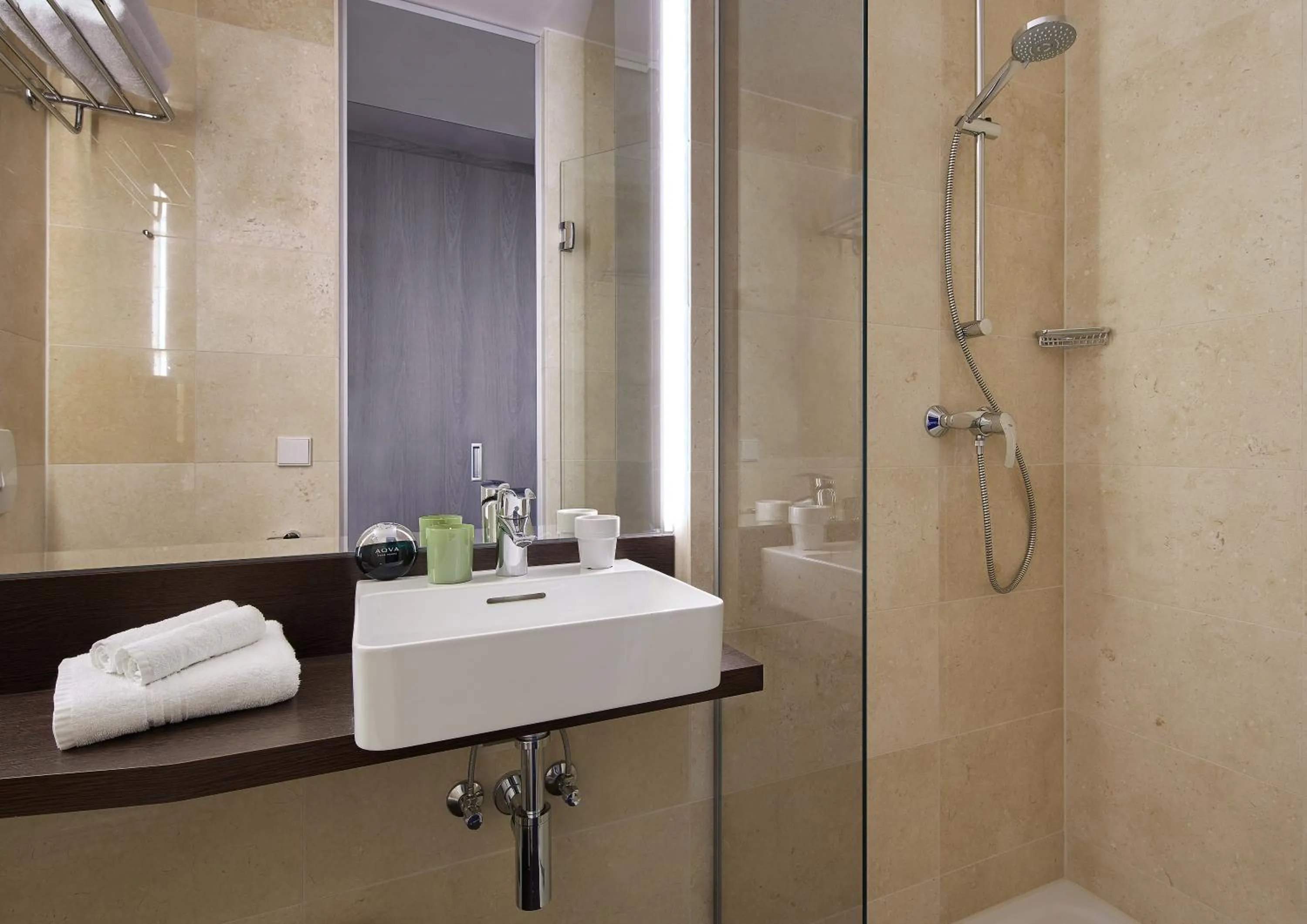 Shower in Living Hotel am Olympiapark