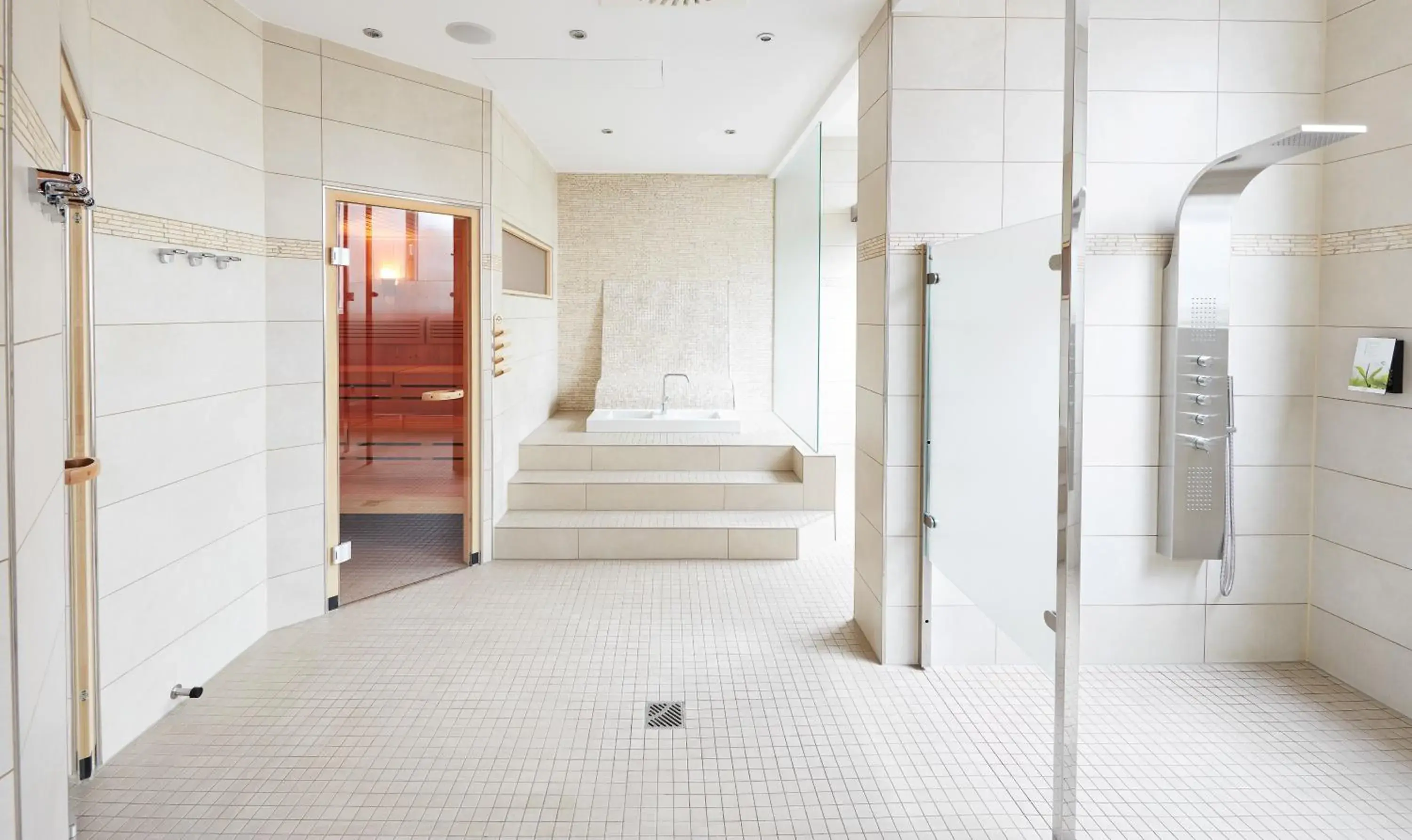 Sauna, Bed in Living Hotel Weißensee Sauna, Bed in Living Hotel Weißensee