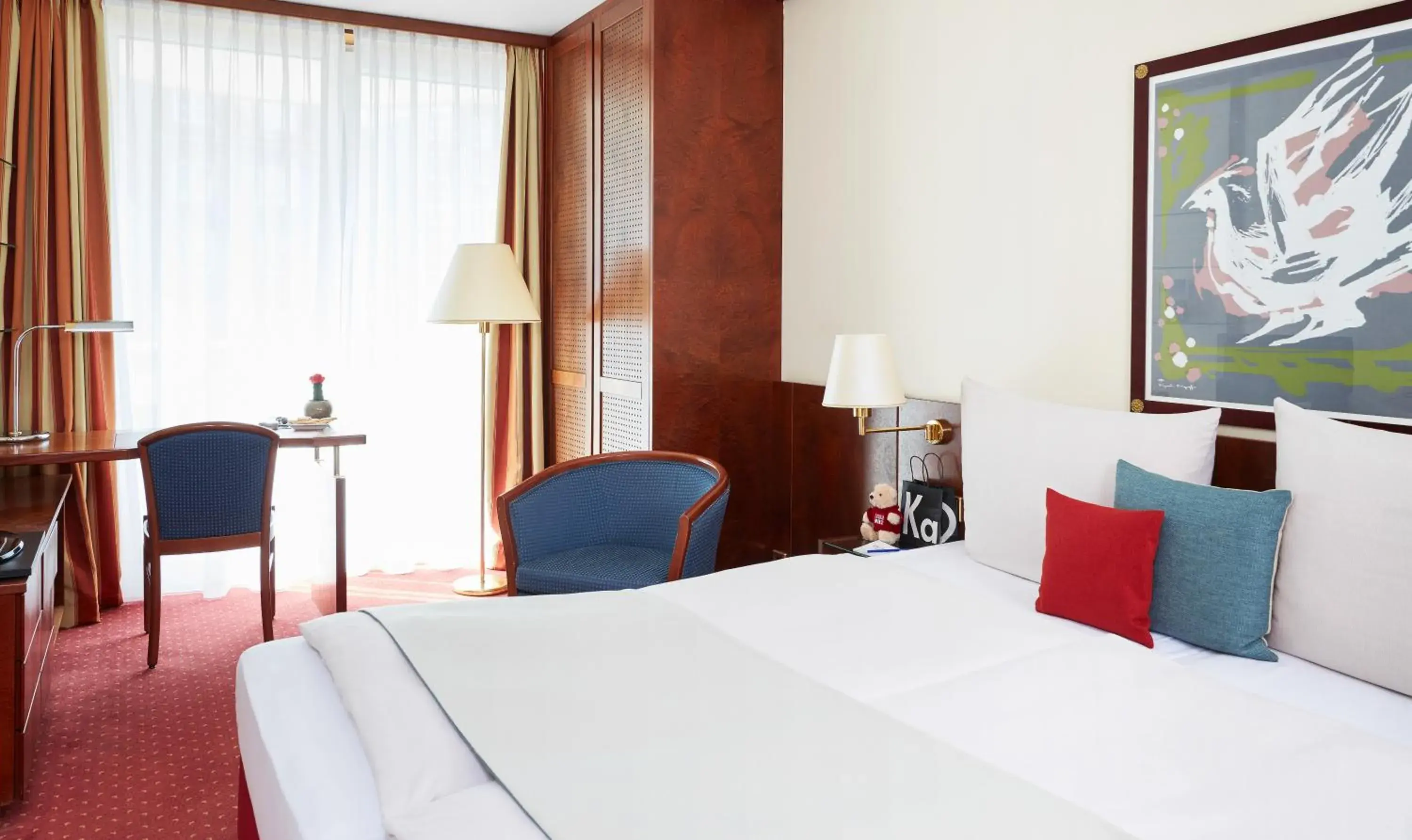 View (from property/room), Bed in Living Hotel Weißensee View (from property/room), Bed in Living Hotel Weißensee