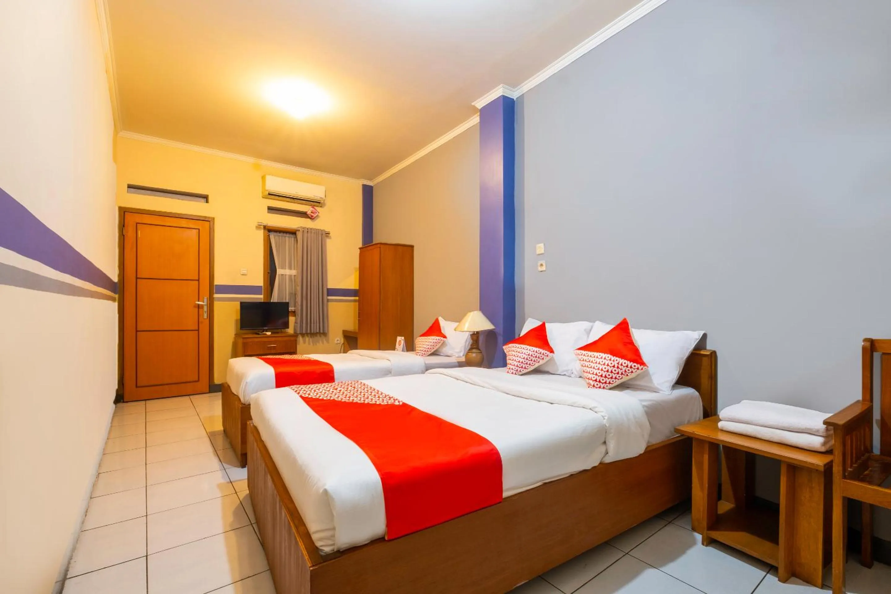 Bedroom, Bed in Hotel O Riau Near Gedung Sate Formerly Patradisa