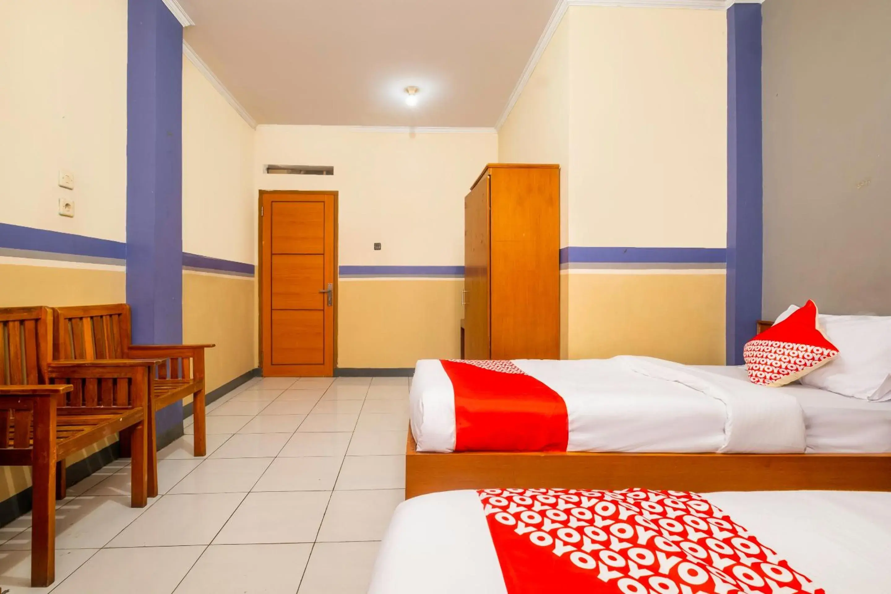 Bedroom, Bed in Hotel O Riau Near Gedung Sate Formerly Patradisa Bedroom, Bed in Hotel O Riau Near Gedung Sate Formerly Patradisa