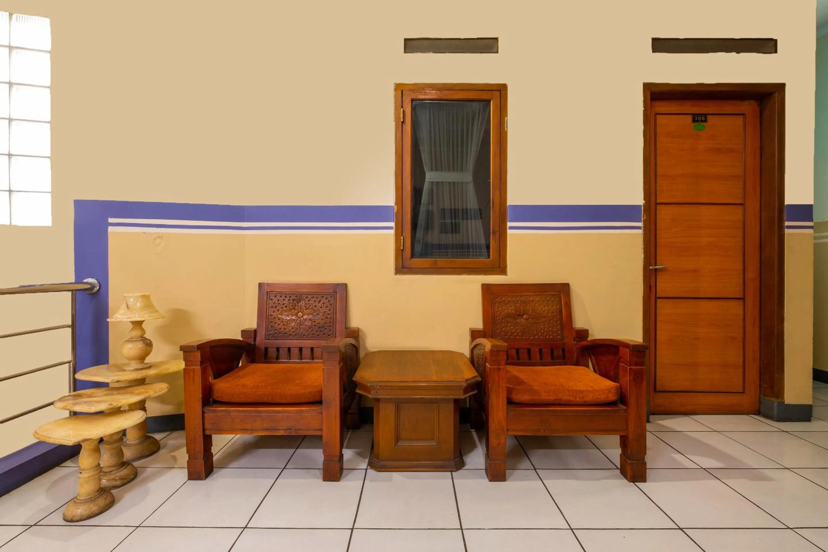 Lobby or reception in Hotel O Riau Near Gedung Sate Formerly Patradisa