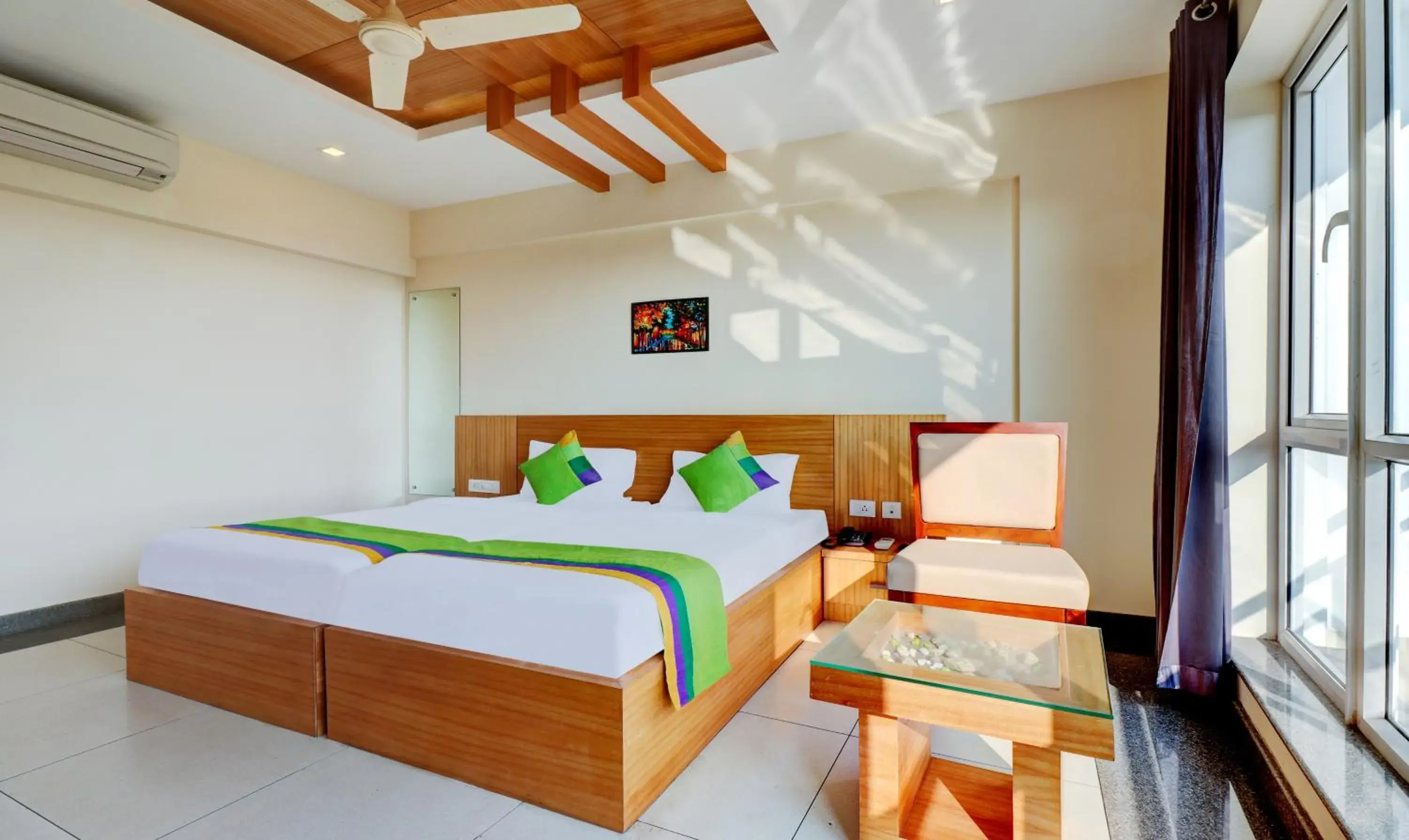 Bedroom, Bed in Treebo Park - 500m from Medical College Bedroom, Bed in Treebo Park - 500m from Medical College