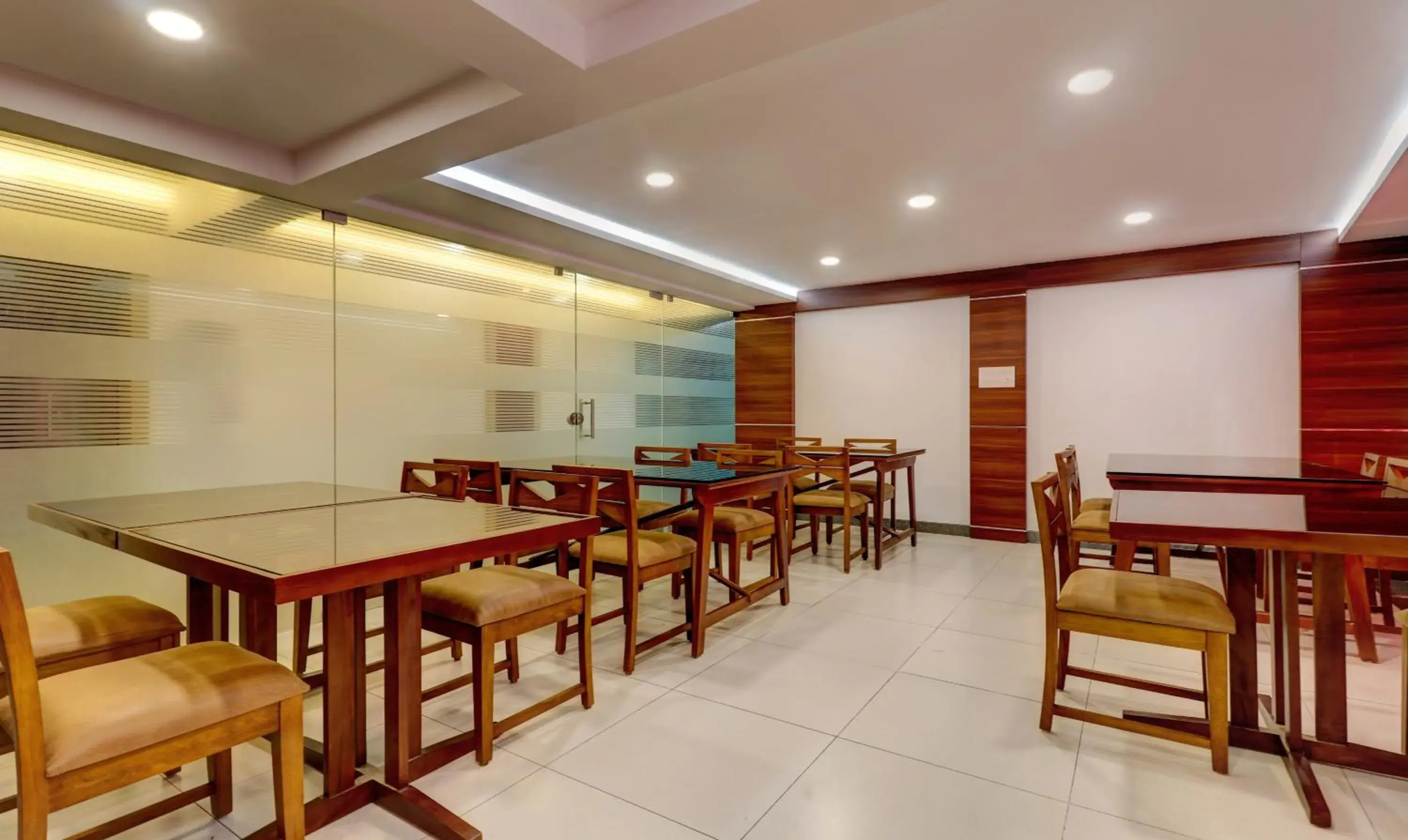Restaurant/places to eat in Treebo Park - 500m from Medical College Restaurant/places to eat in Treebo Park - 500m from Medical College