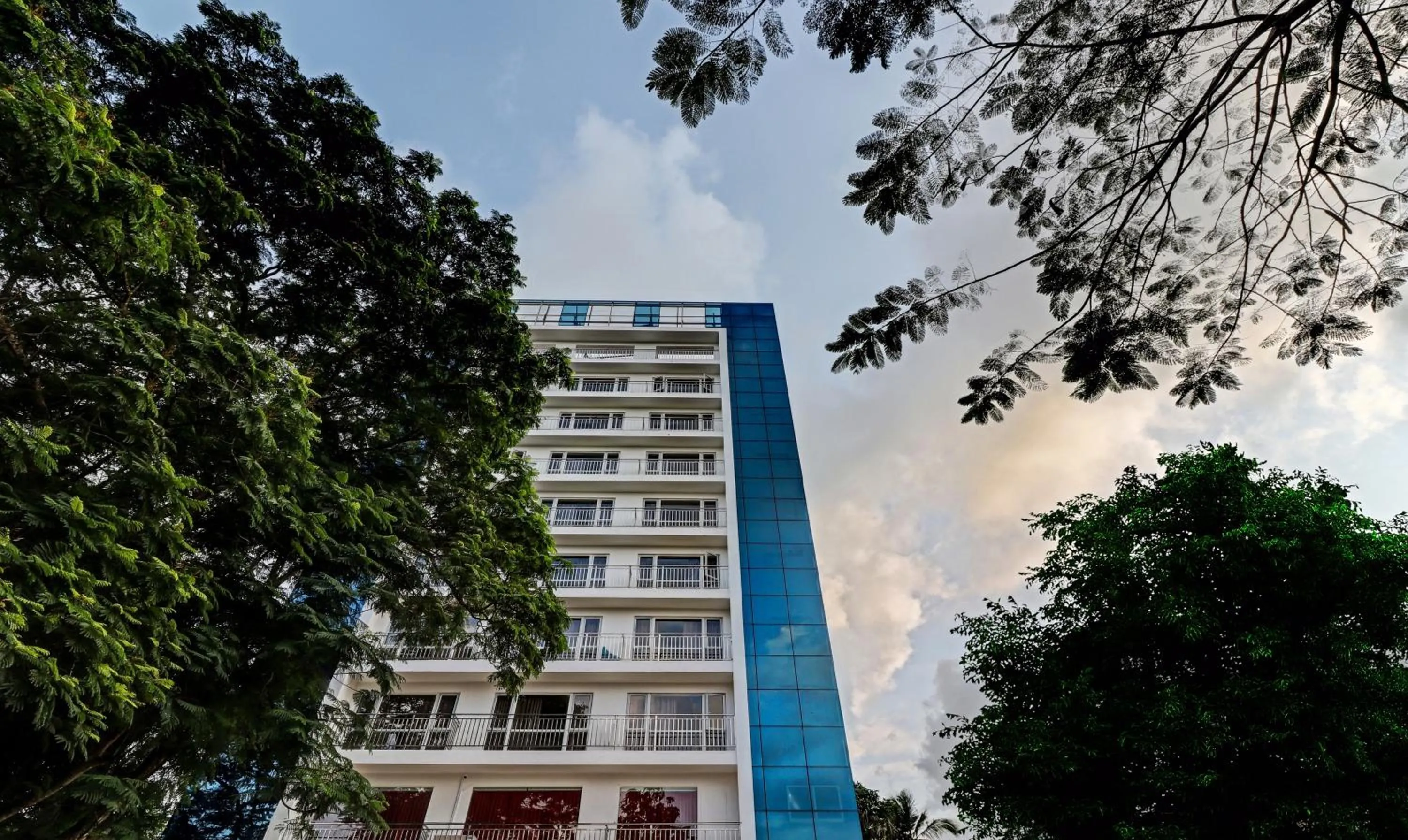 Property building in Treebo Park - 500m from Medical College