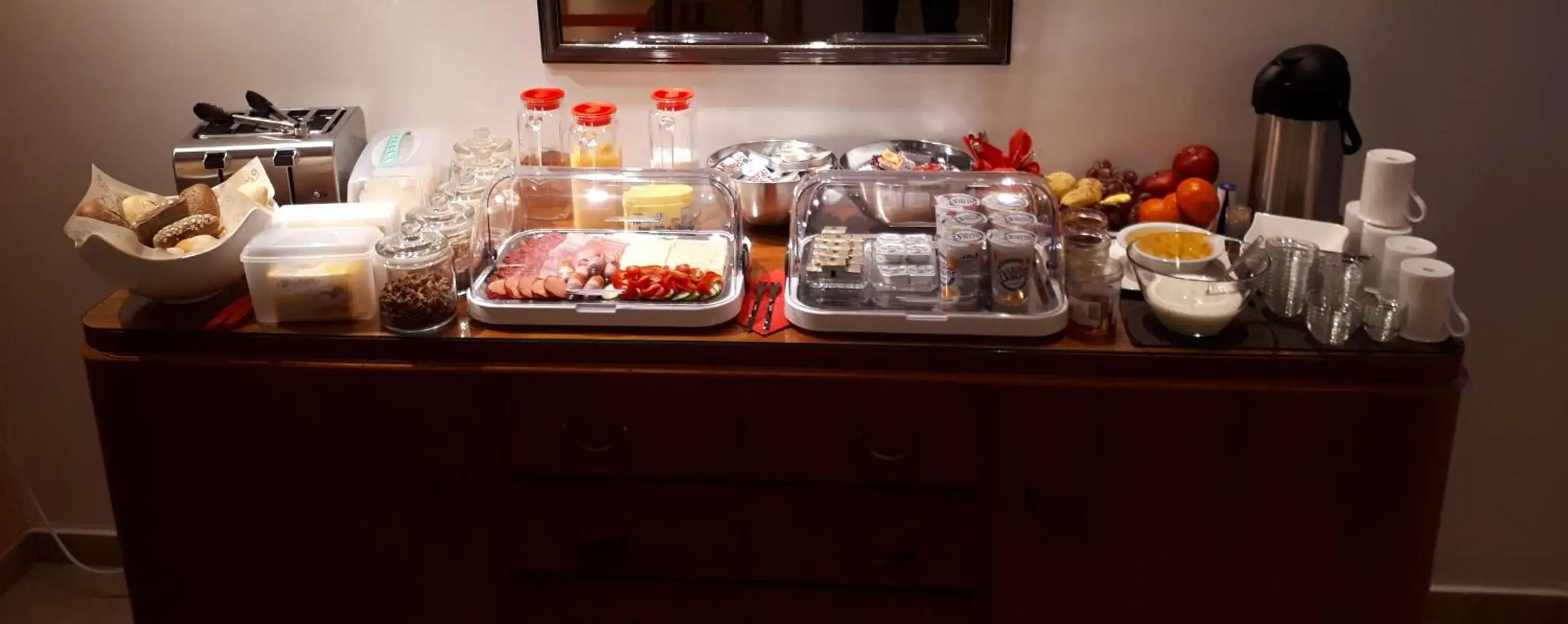 Food and drinks in Pension Schöne Food and drinks in Pension Schöne