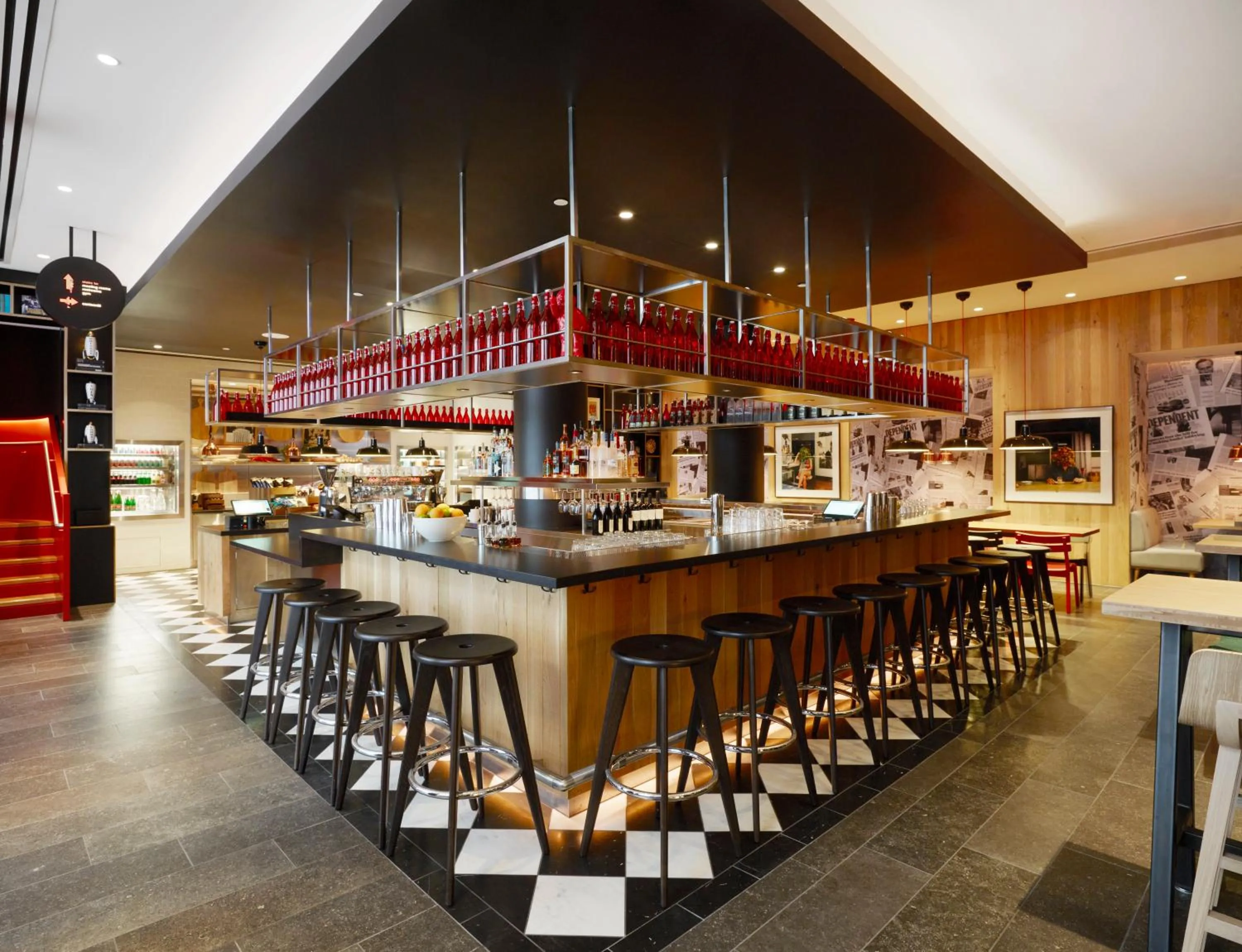 Restaurant/places to eat in citizenM Washington Capital