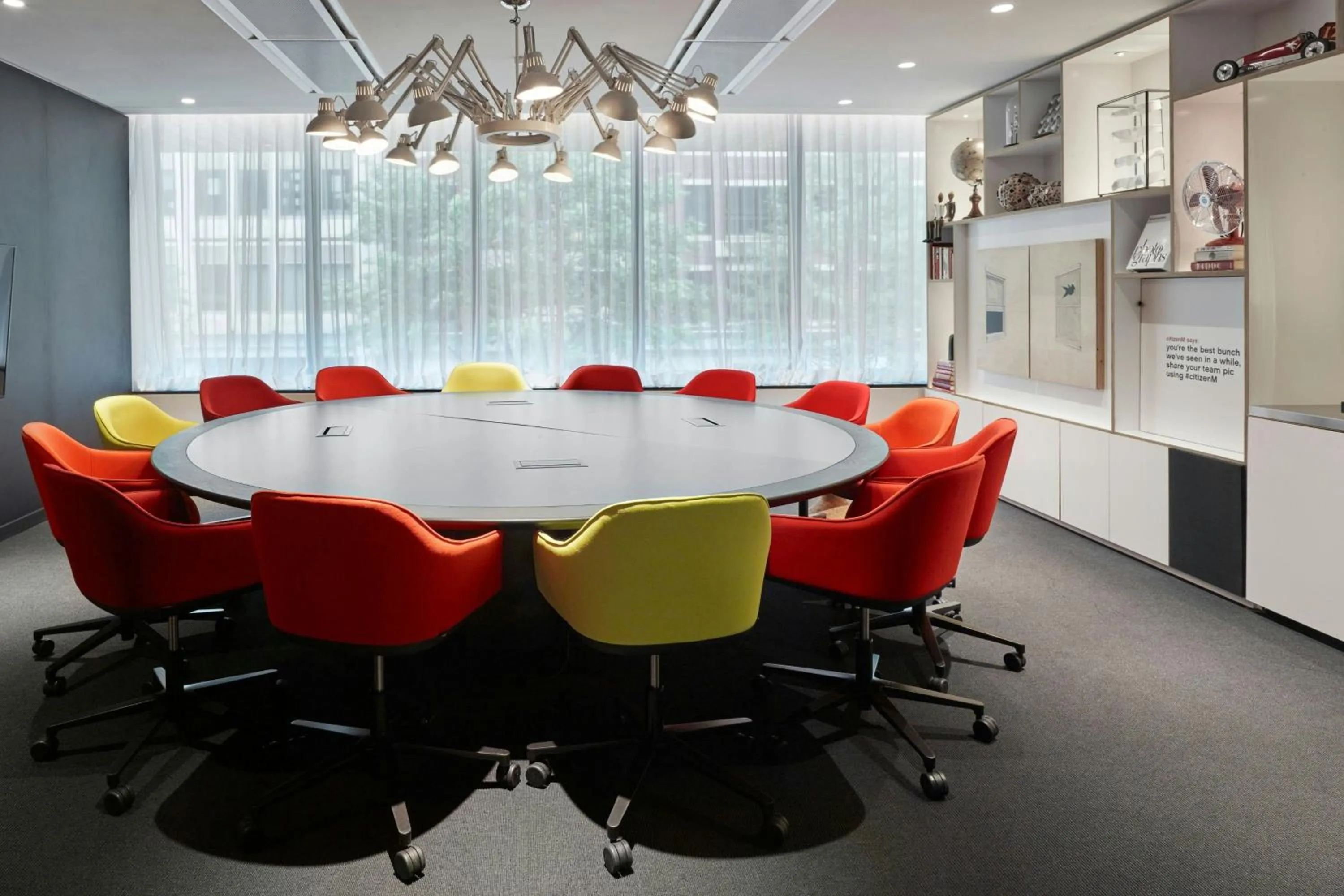 Meeting/conference room in citizenM Washington Capital