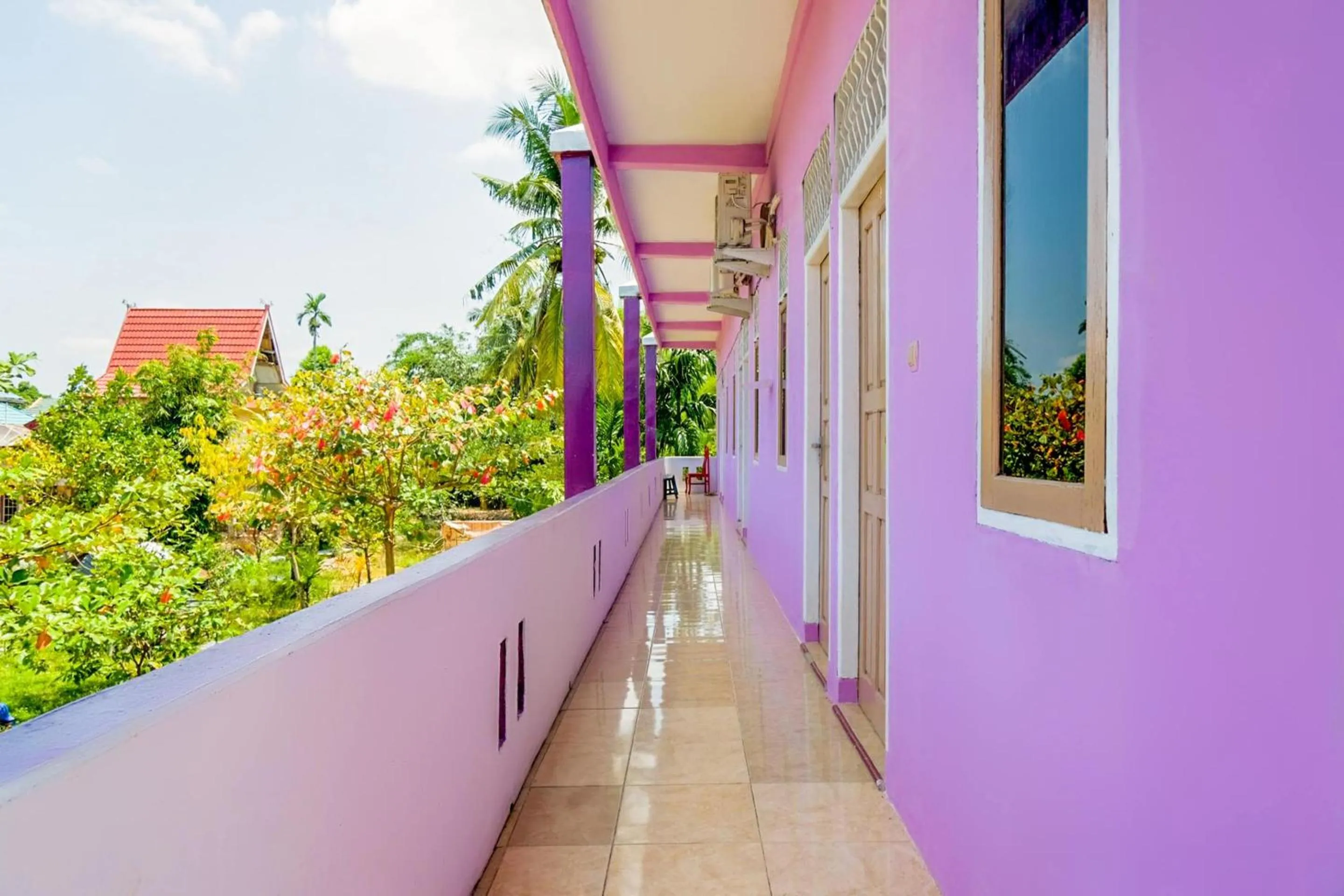 Facade/entrance in OYO Life 2745 Nabeza House