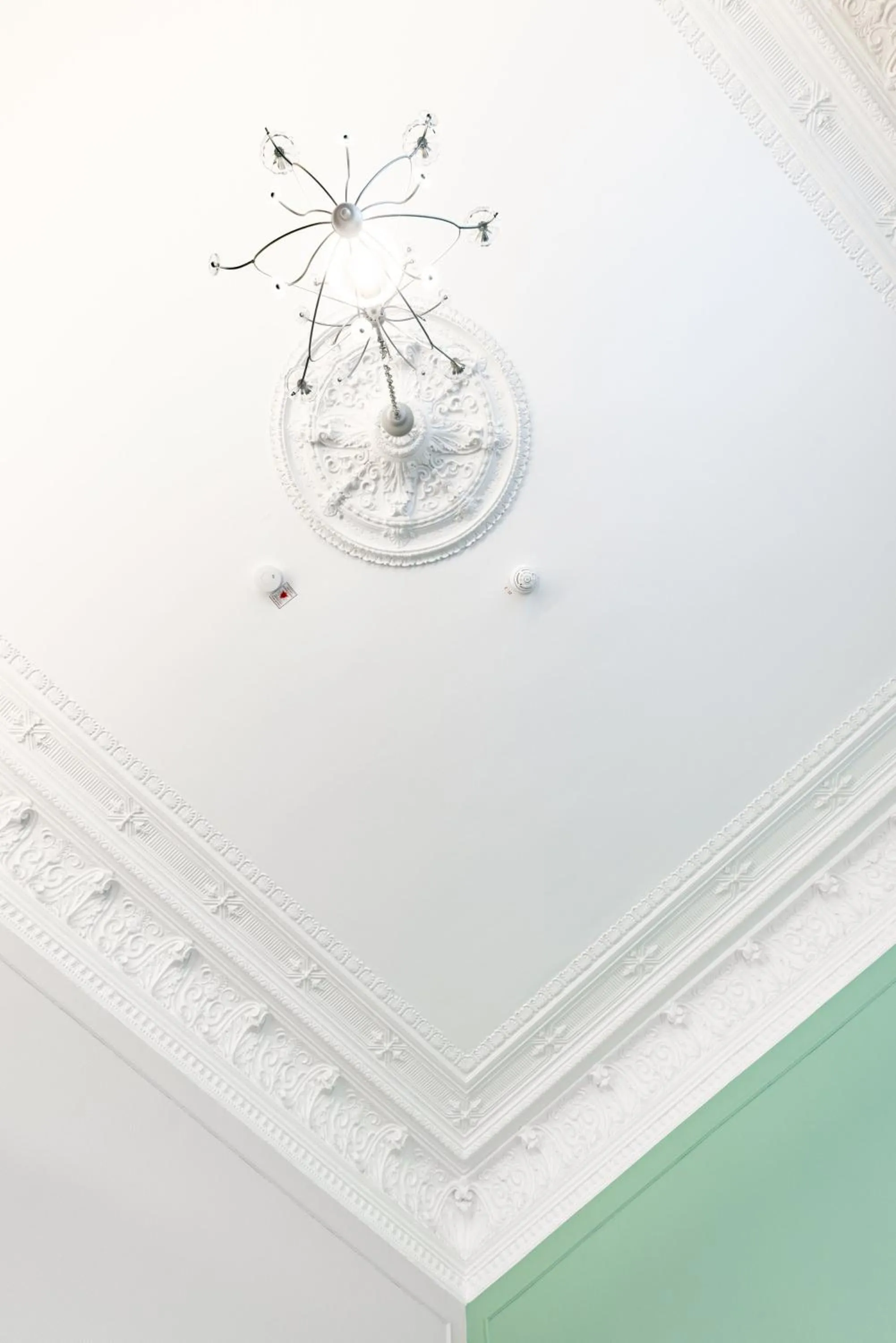 Photo of the whole room in Garner Hotel Hamburg - Graf Moltke by IHG