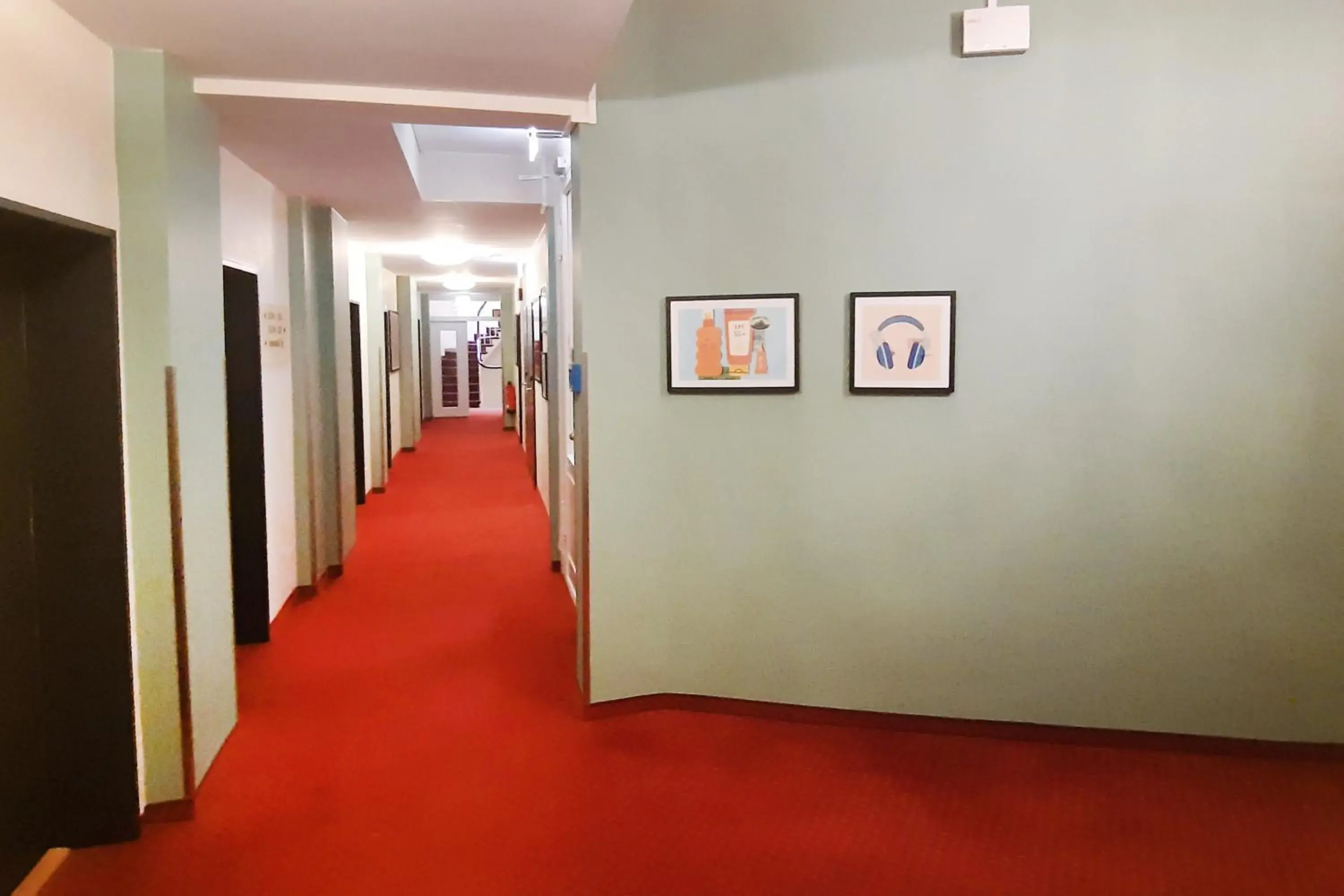 Lobby or reception in Garner Hotel Hamburg - Graf Moltke by IHG Lobby or reception in Garner Hotel Hamburg - Graf Moltke by IHG