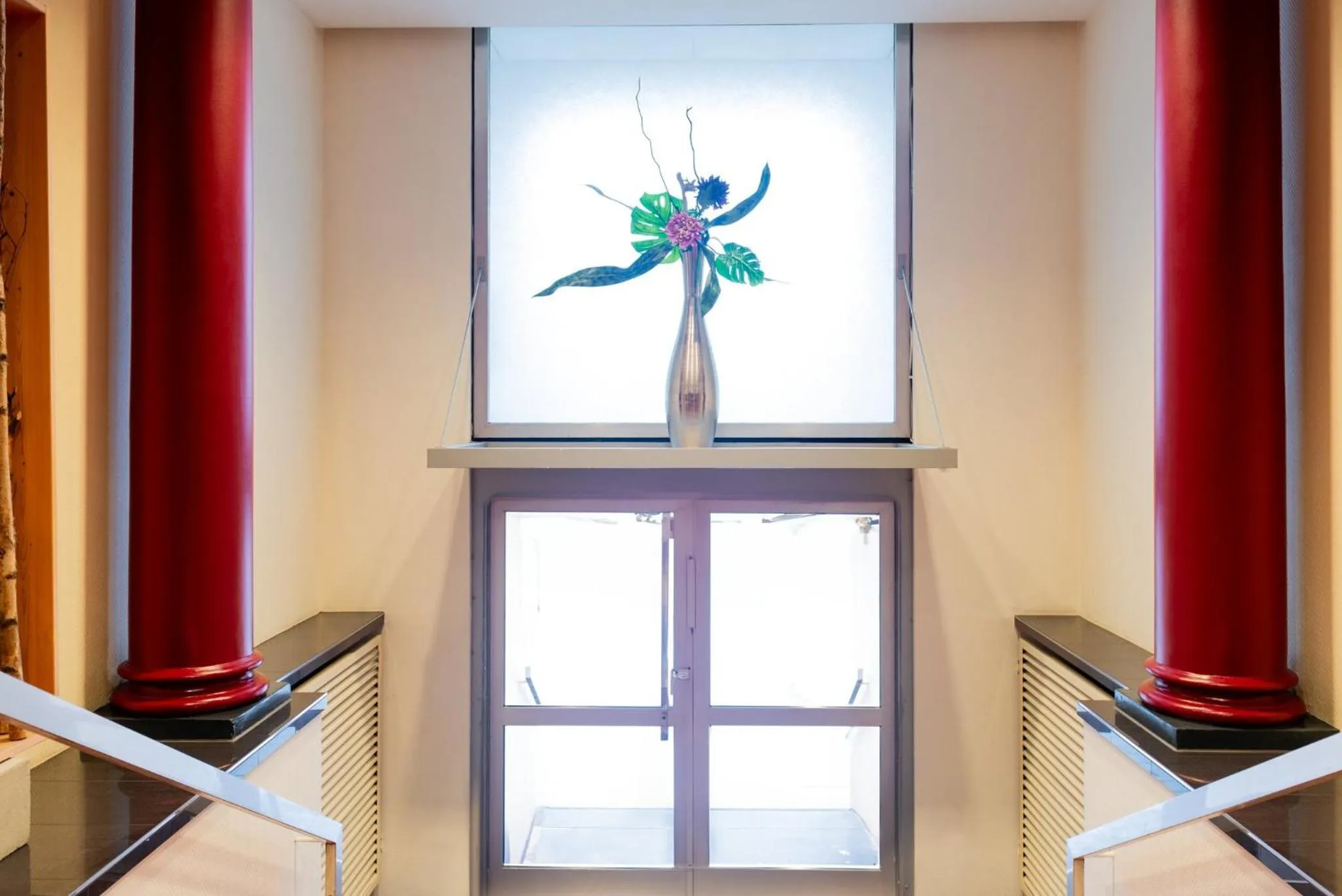 Property building in Garner Hotel Hamburg - Graf Moltke by IHG