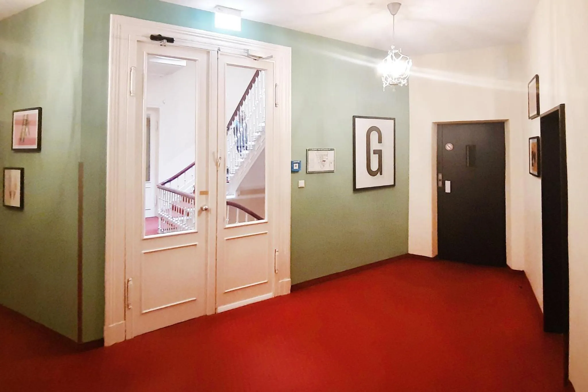 Lobby or reception in Garner Hotel Hamburg - Graf Moltke by IHG