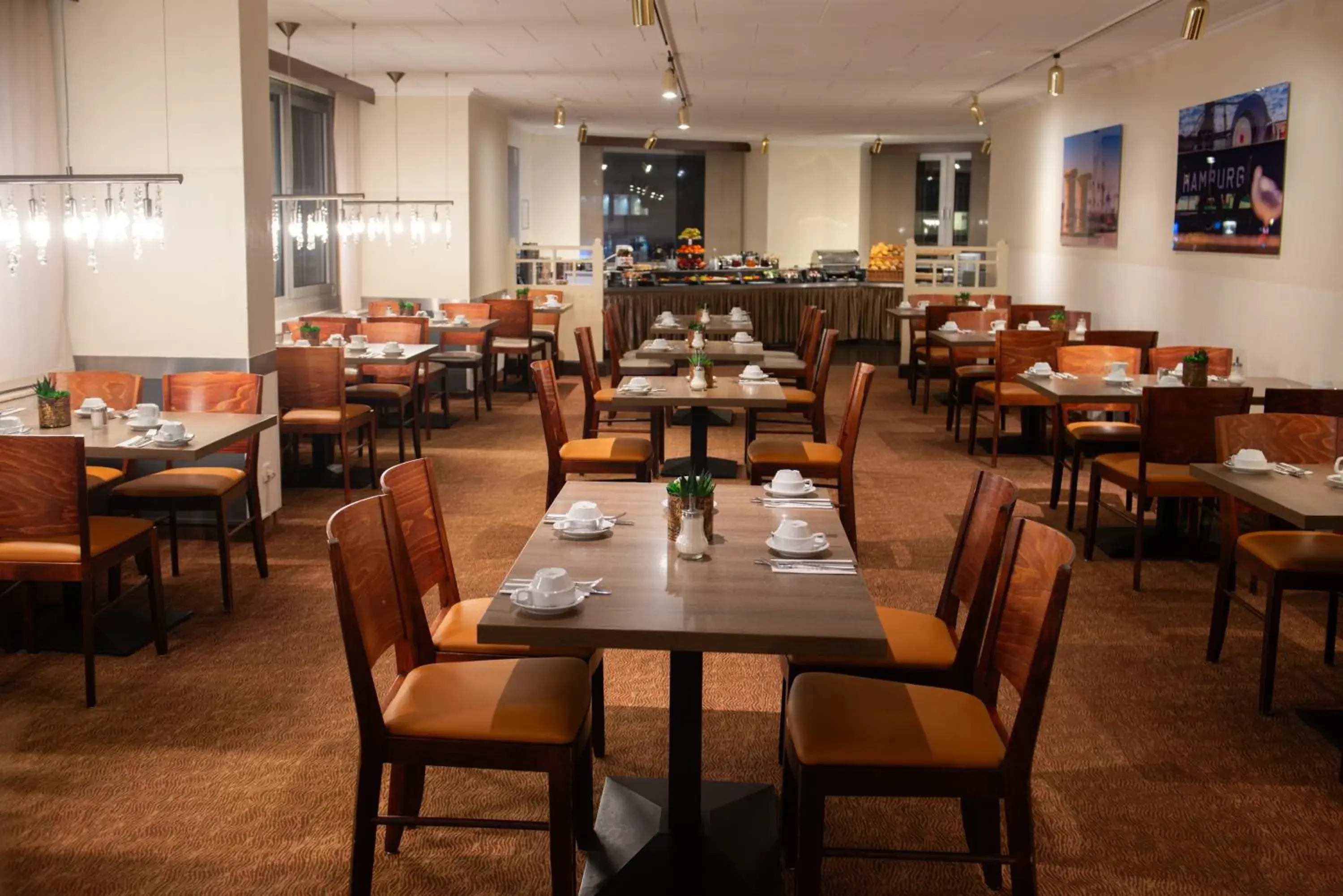 Restaurant/places to eat in Hotel Graf Moltke Hamburg Restaurant/places to eat in Hotel Graf Moltke Hamburg