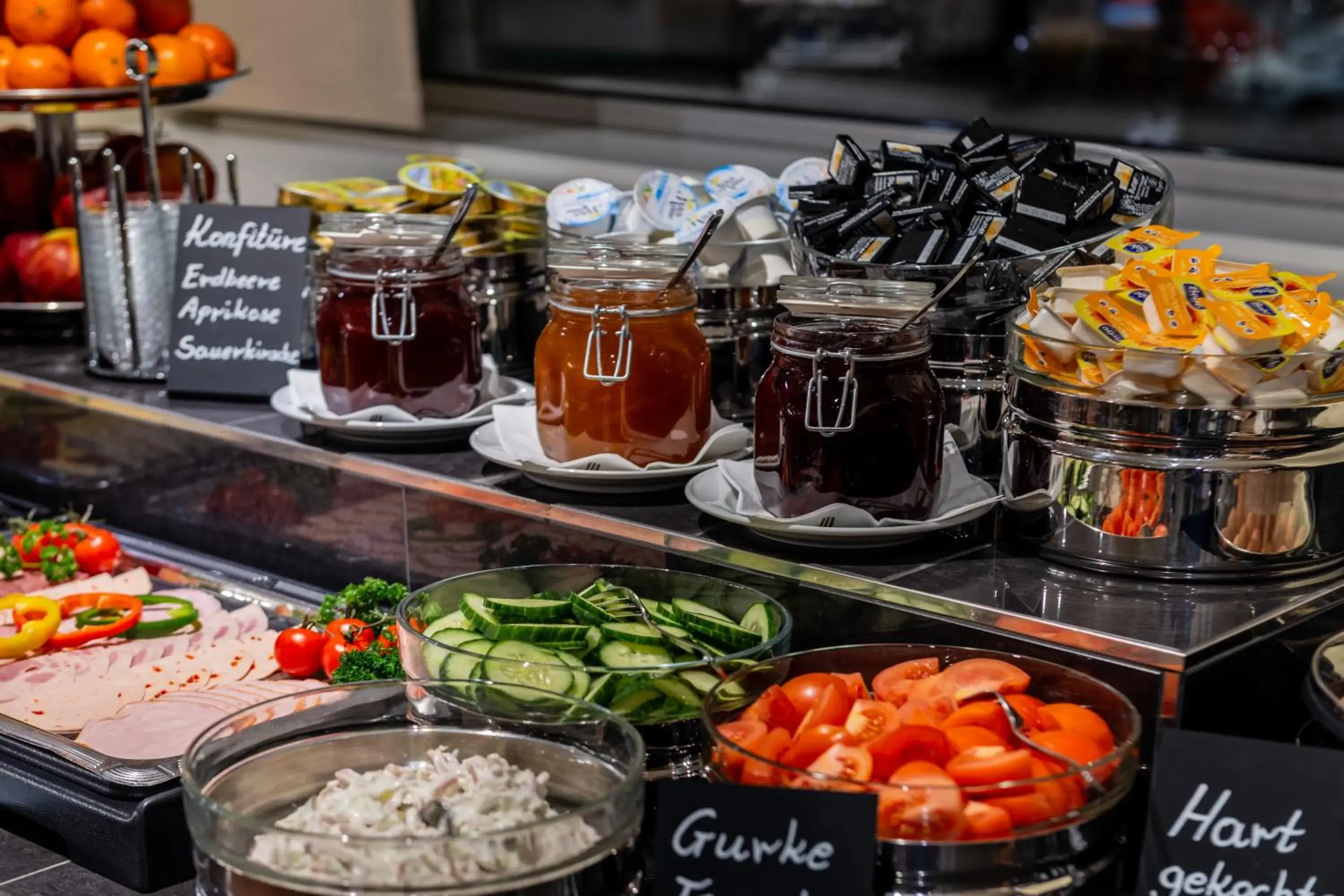 Food and drinks in Hotel Graf Moltke Hamburg Food and drinks in Hotel Graf Moltke Hamburg