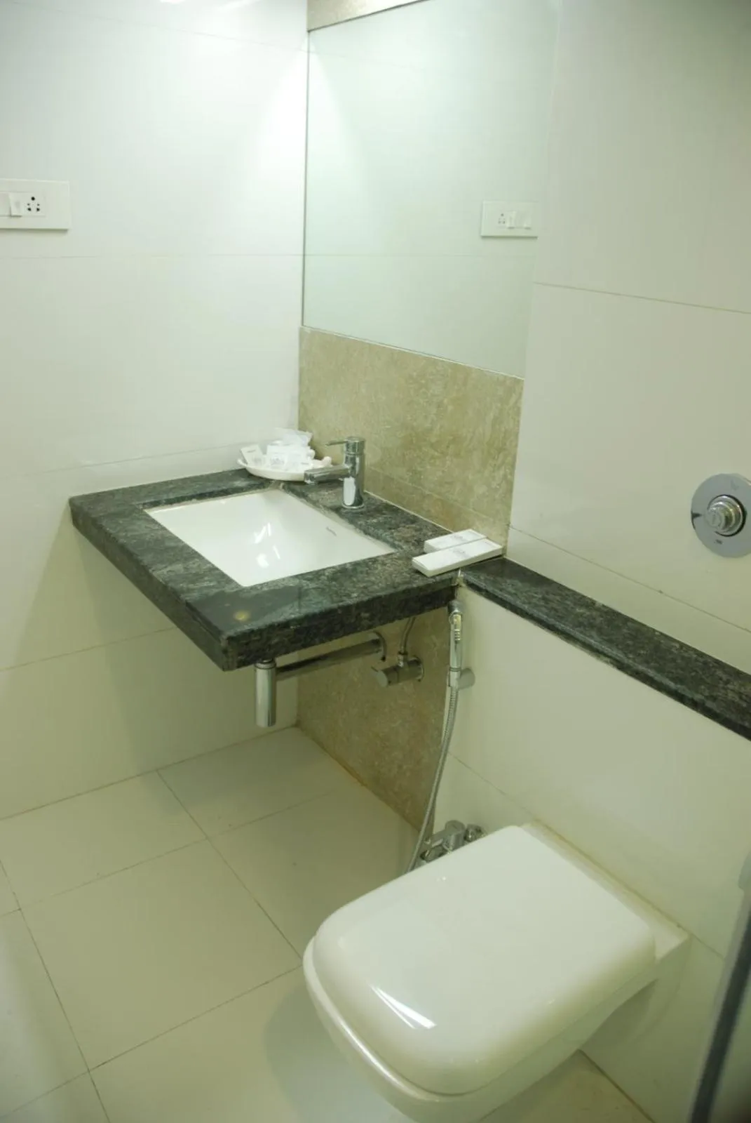 Bathroom in Hotel Rajtara