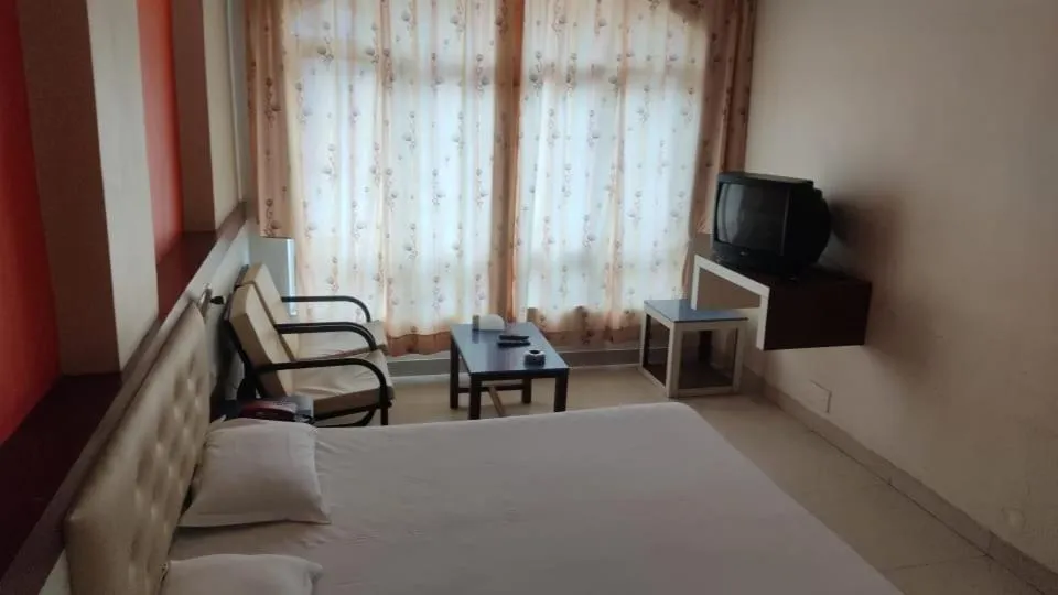 Bed in Hotel Rajtara