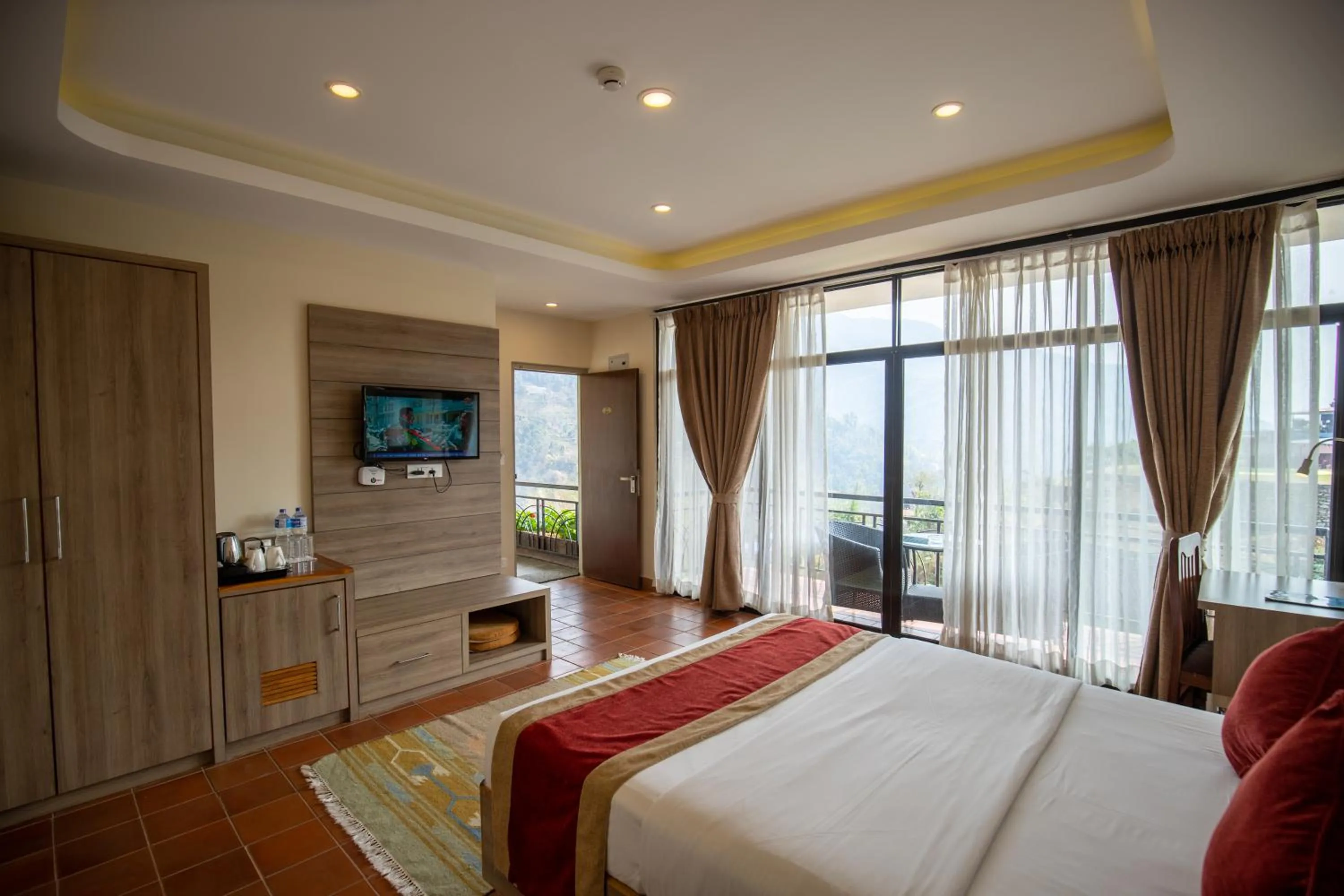 TV and multimedia in Gateway Himalaya Resort