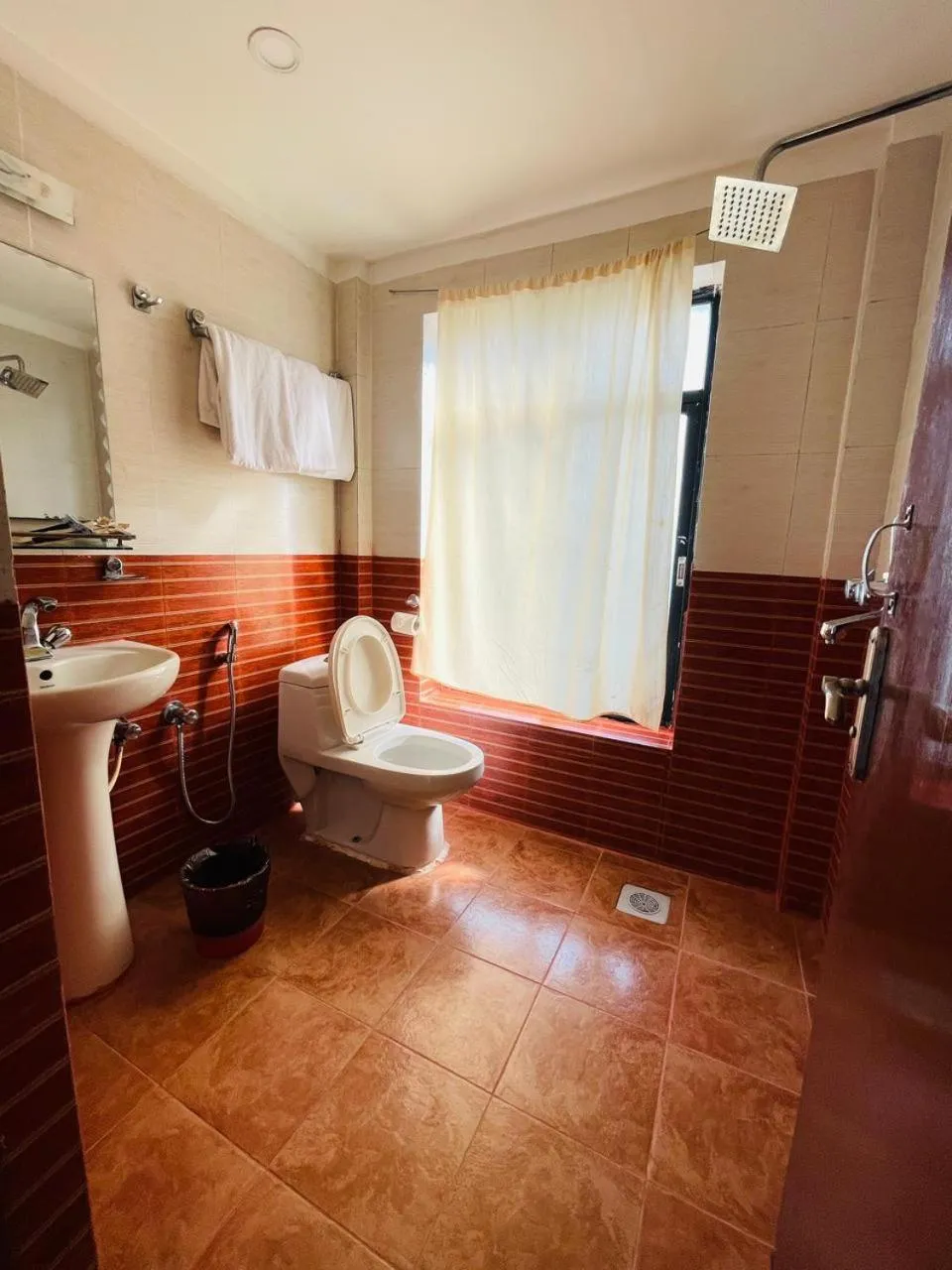 Bathroom in Gateway Himalaya Resort