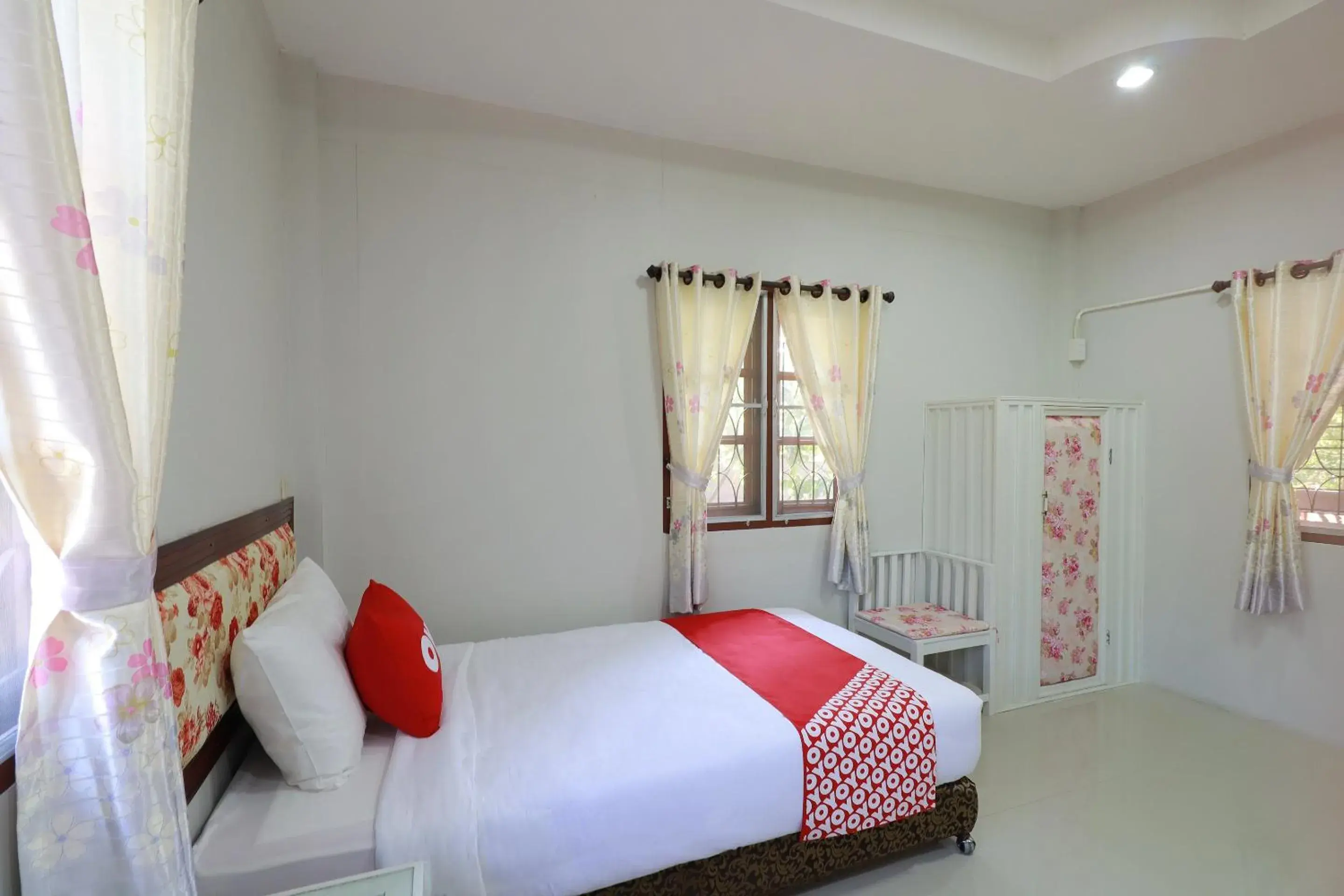 Bedroom, Bed in OYO 553 Kongsup Resort Bedroom, Bed in OYO 553 Kongsup Resort