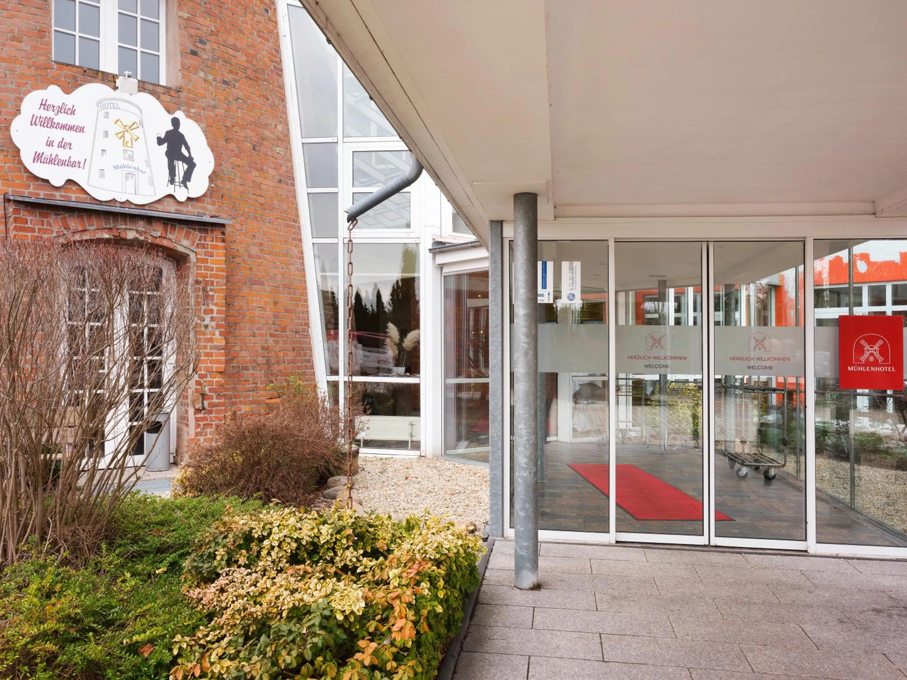 Facade/entrance in Mühlenhotel Halle-Leipzig