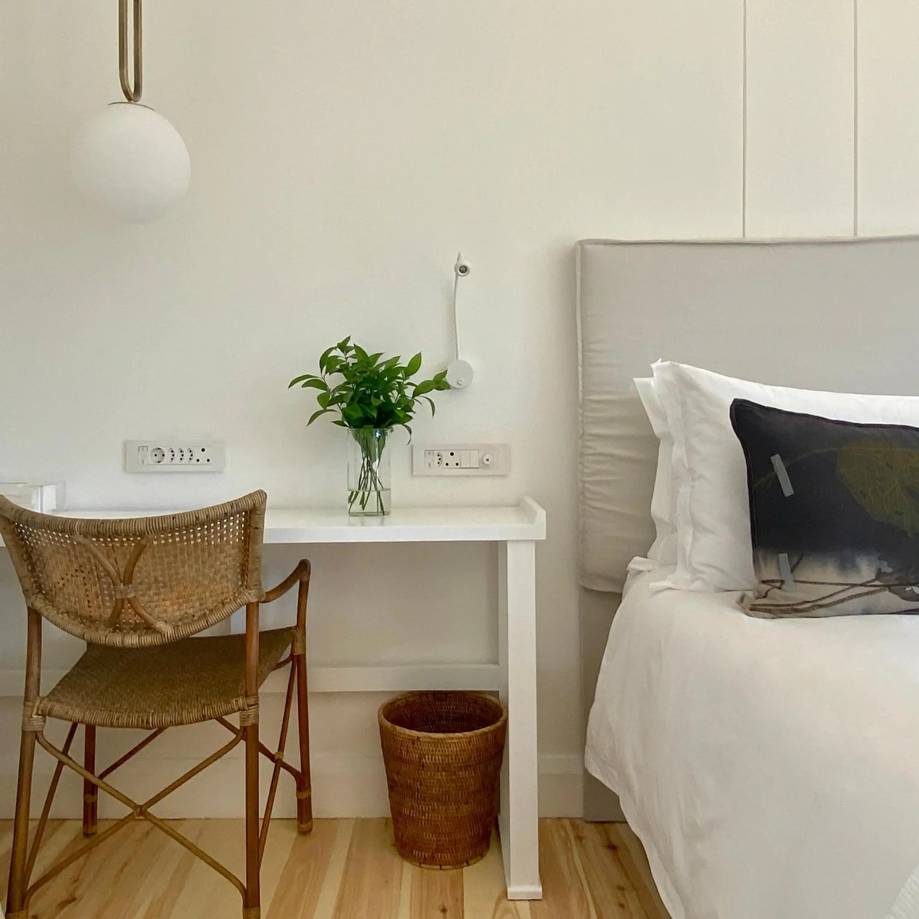 Bedroom, Bed in Barrington's Bedroom, Bed in Barrington's