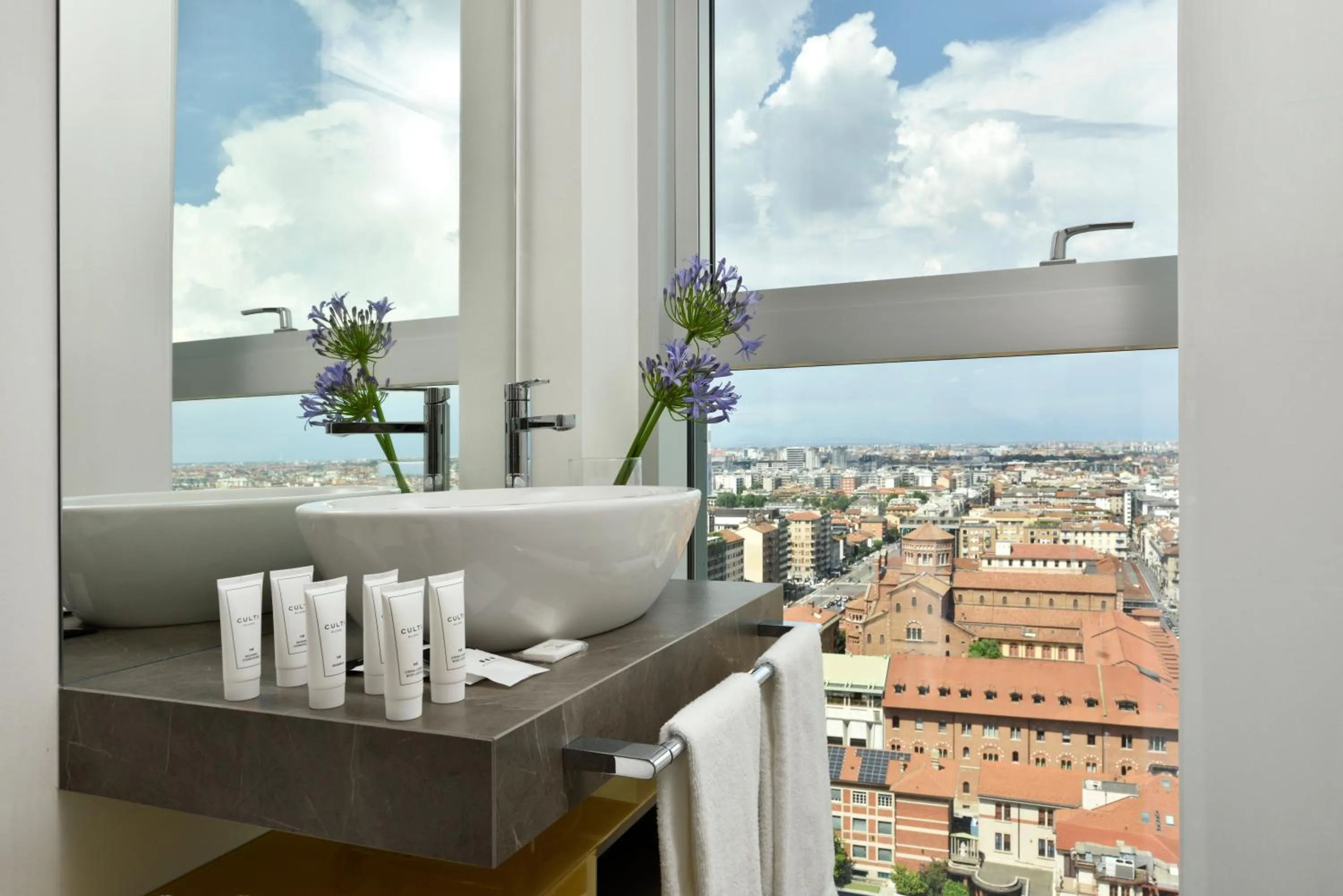 Bathroom in Torre Galfa Milano Luxury Apartments UNA Esperienze