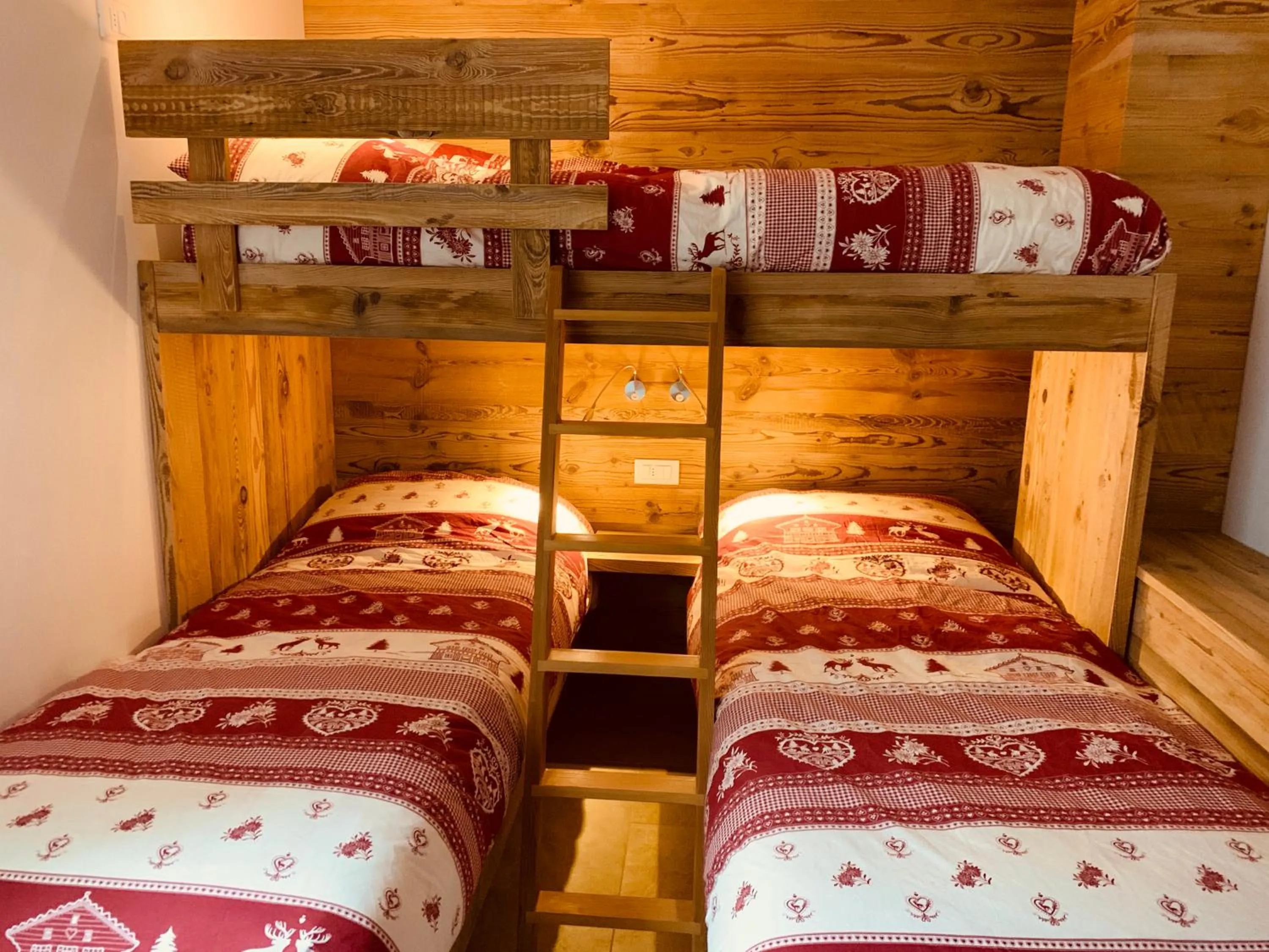 bunk bed, Bed in Appartamento 29