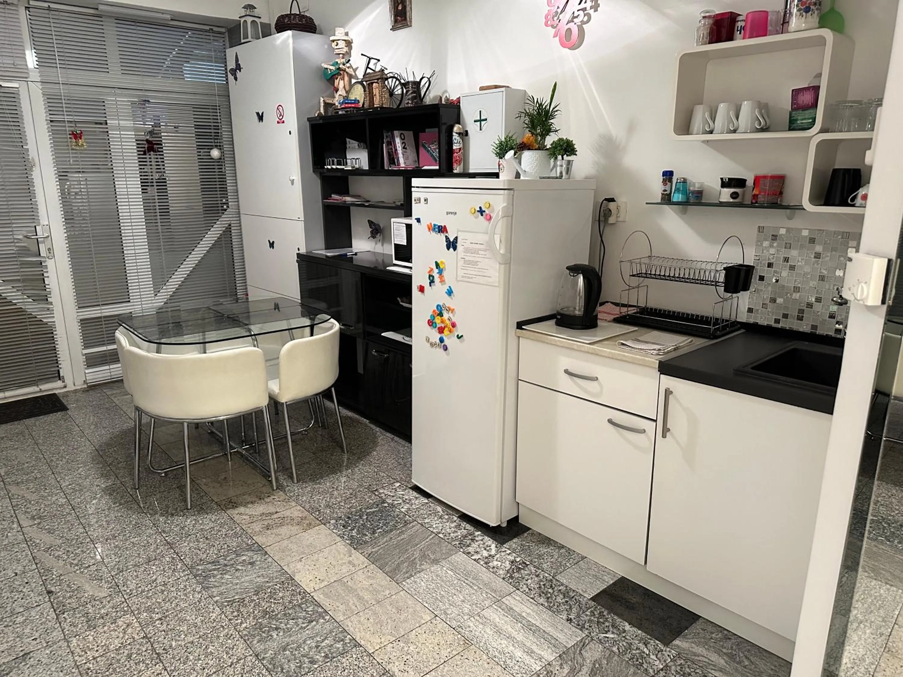 Double Room - single occupancy in Leptir