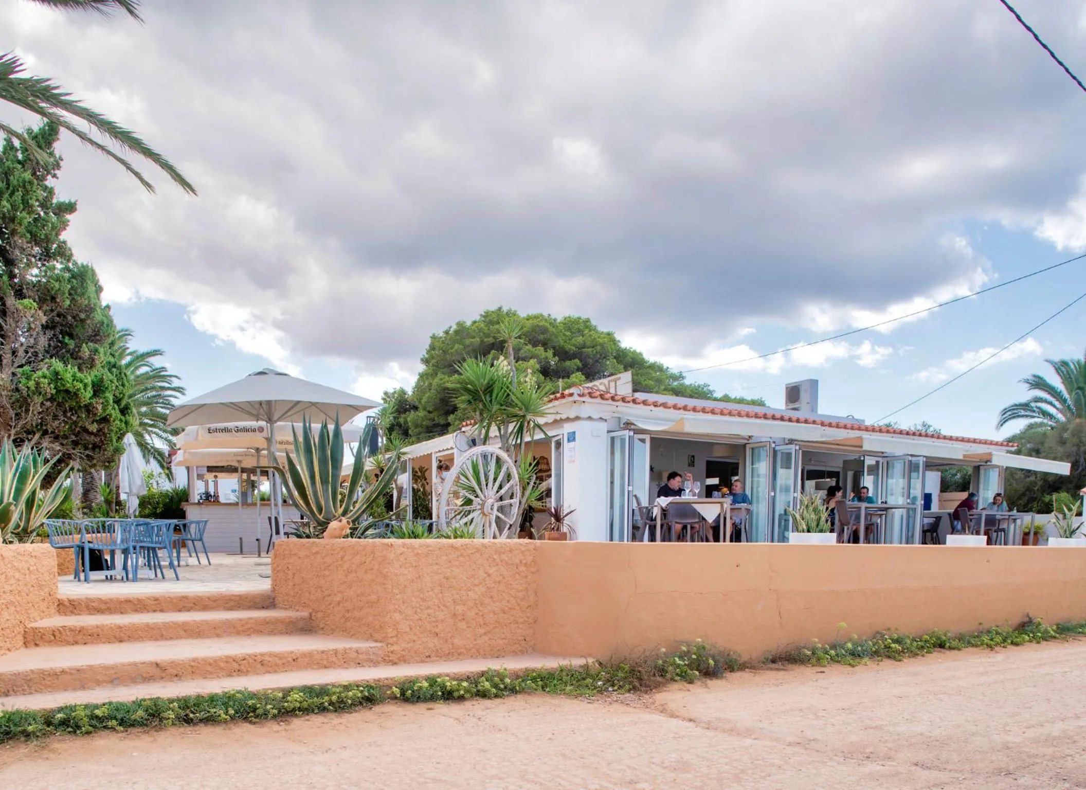 Restaurant/places to eat in Hotel Lago Dorado