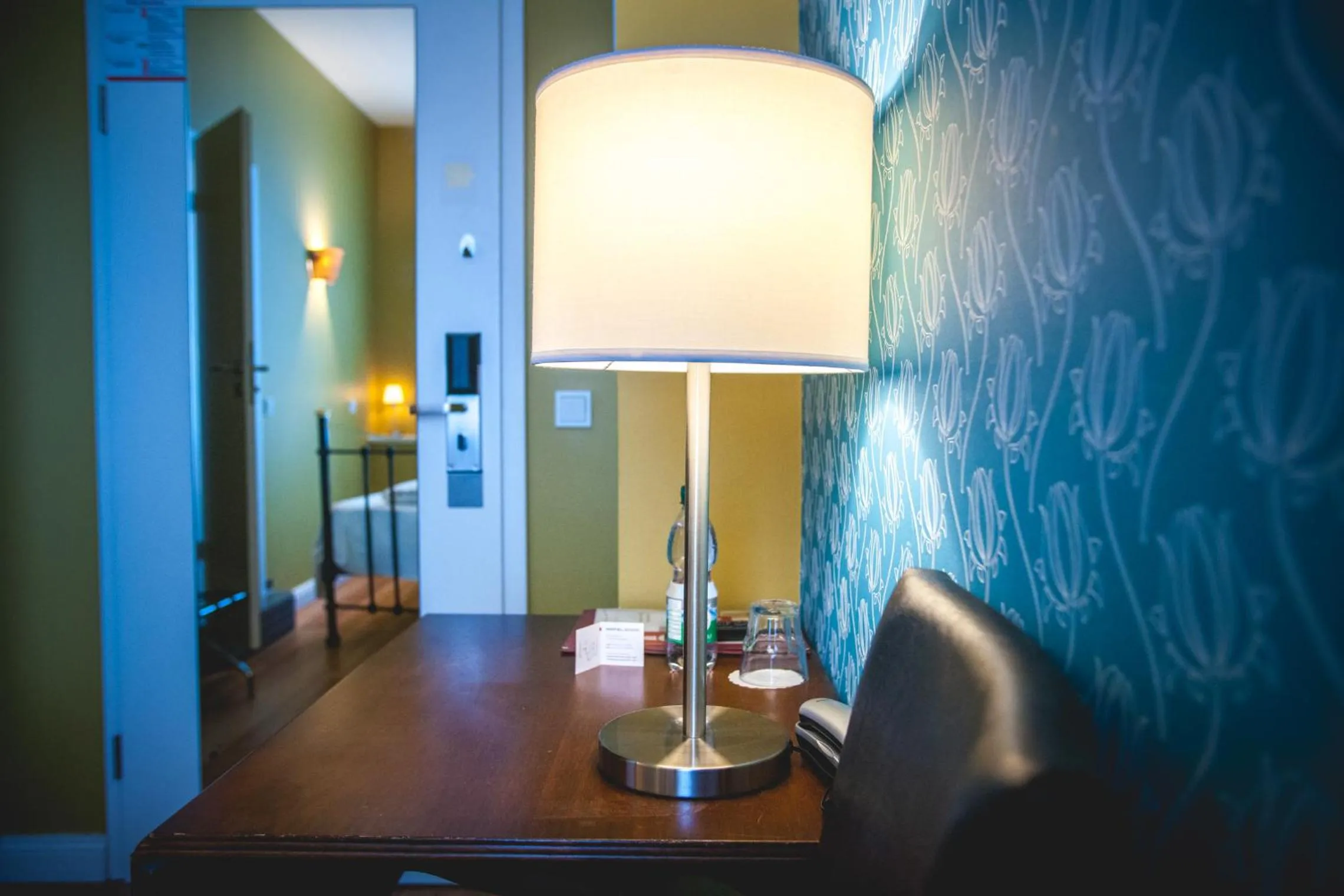 Photo of the whole room in Hotel Alexander