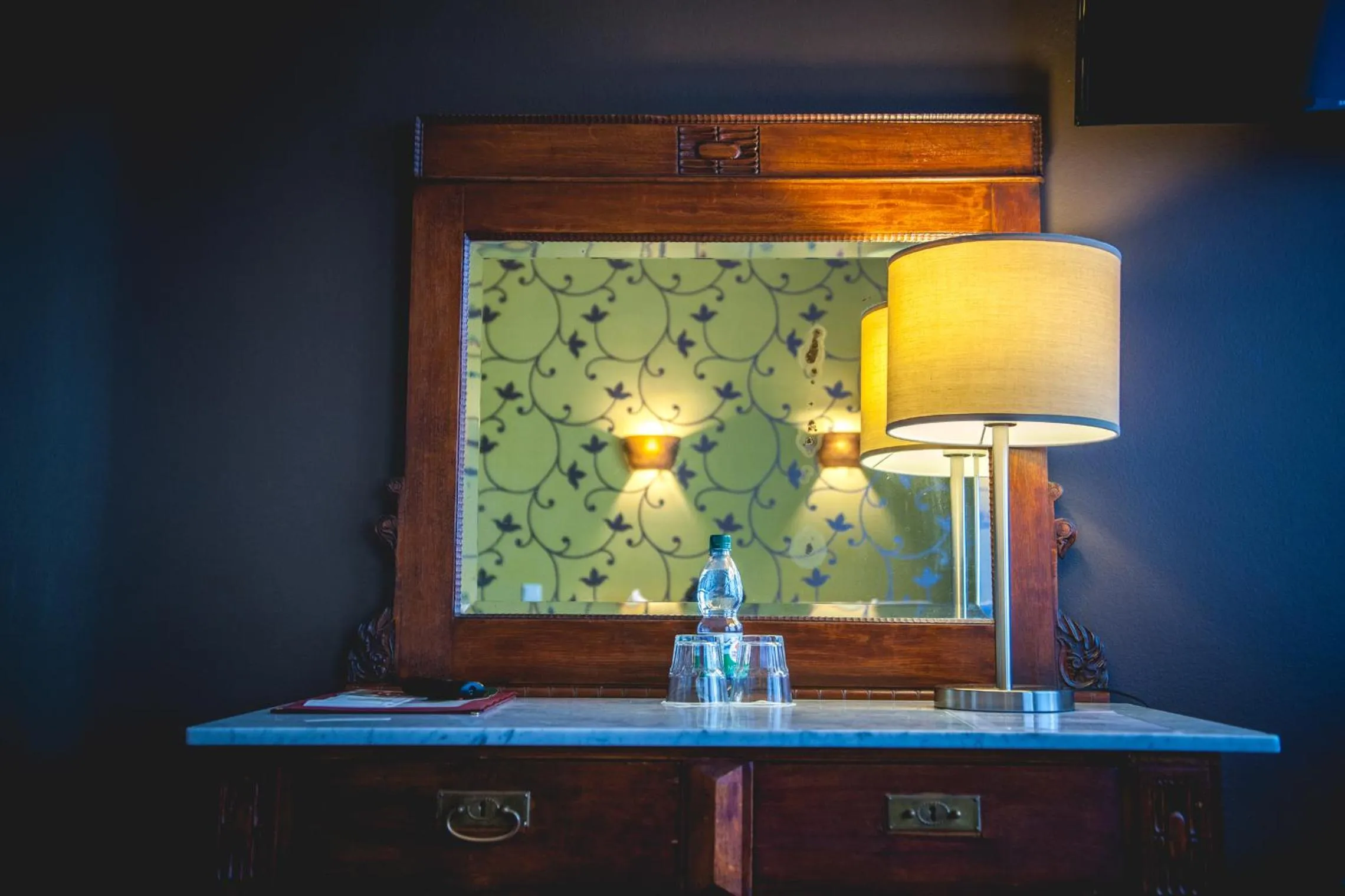 Decorative detail in Hotel Alexander