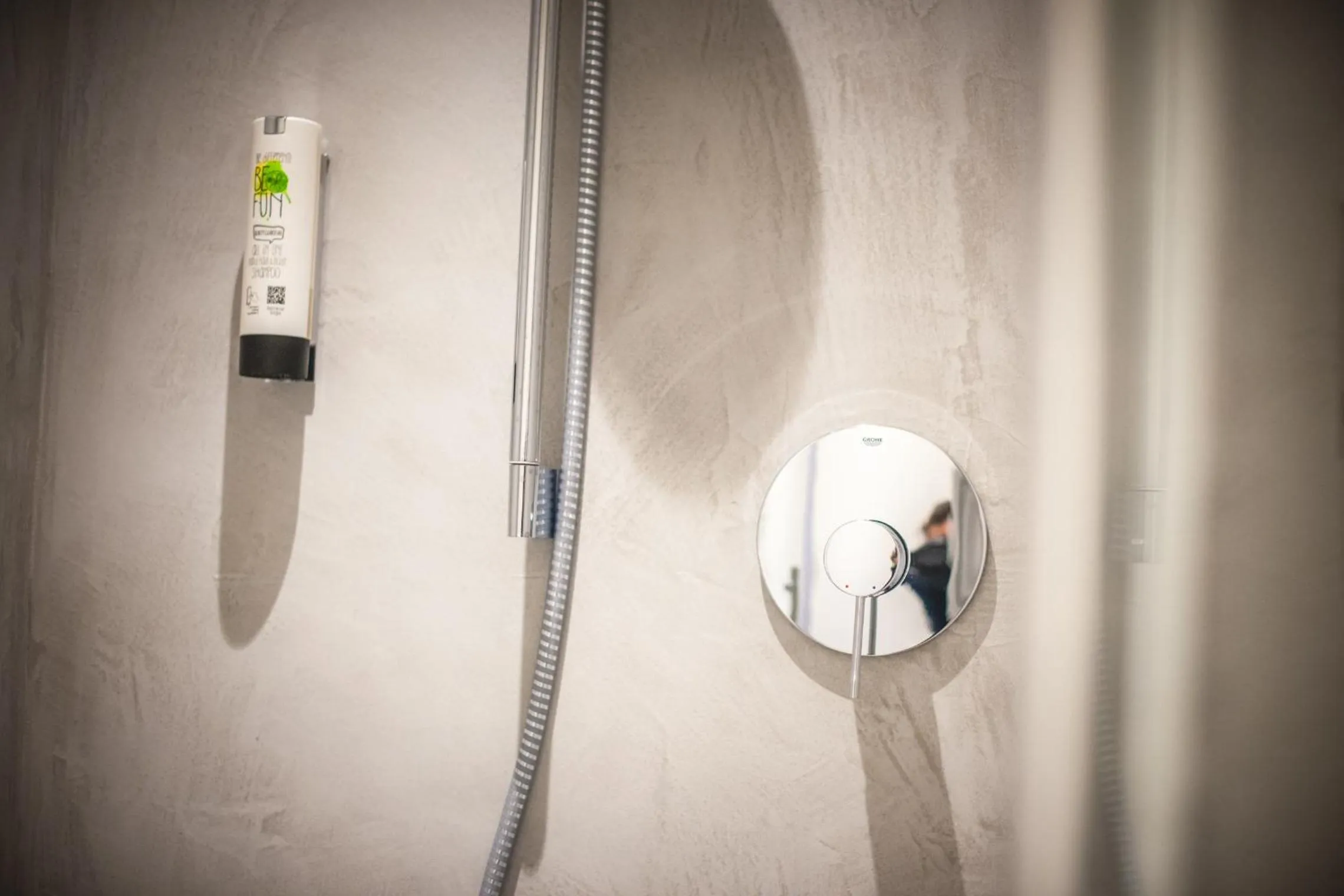 Decorative detail in Hotel Alexander