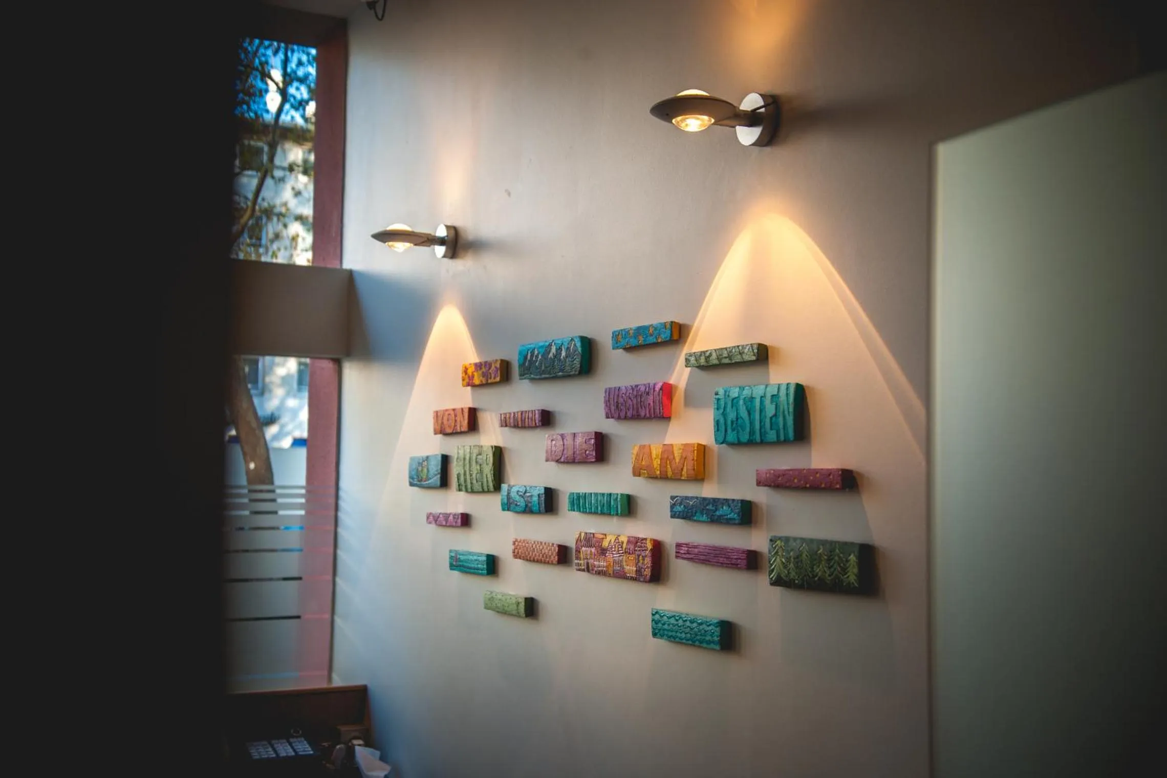 Decorative detail in Hotel Alexander