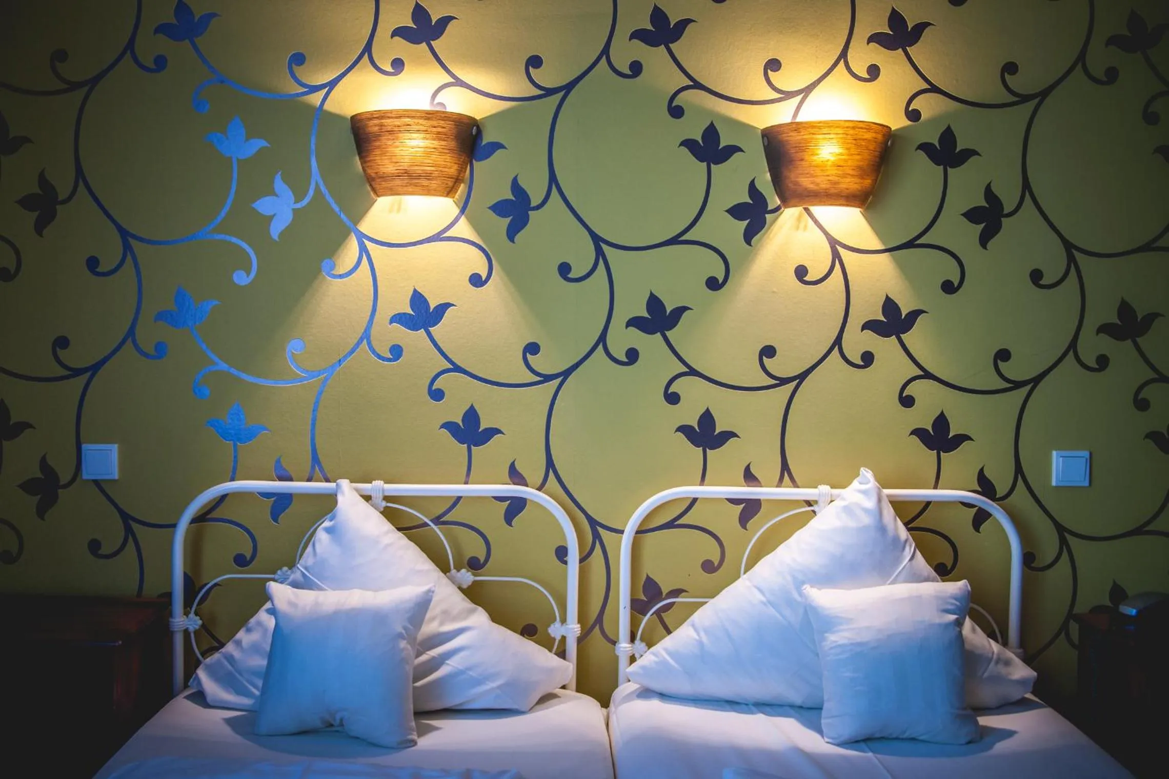 Photo of the whole room, Bed in Hotel Alexander