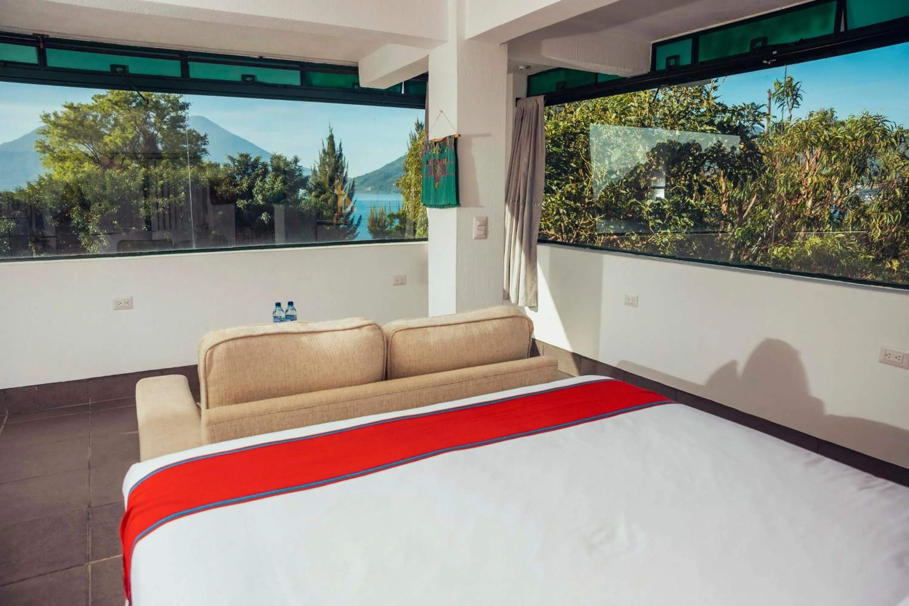 Bed in El Dragon Hotel