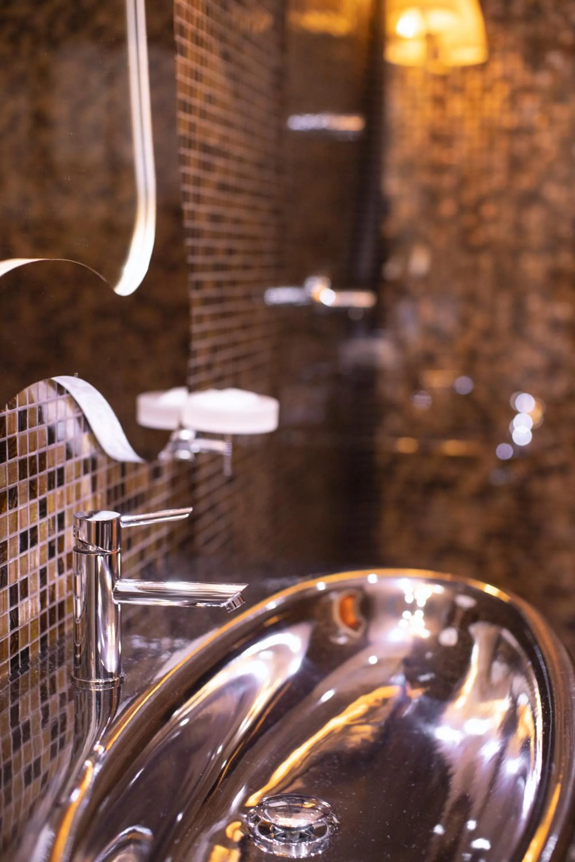 Bathroom in Eclat Luxury Hotel
