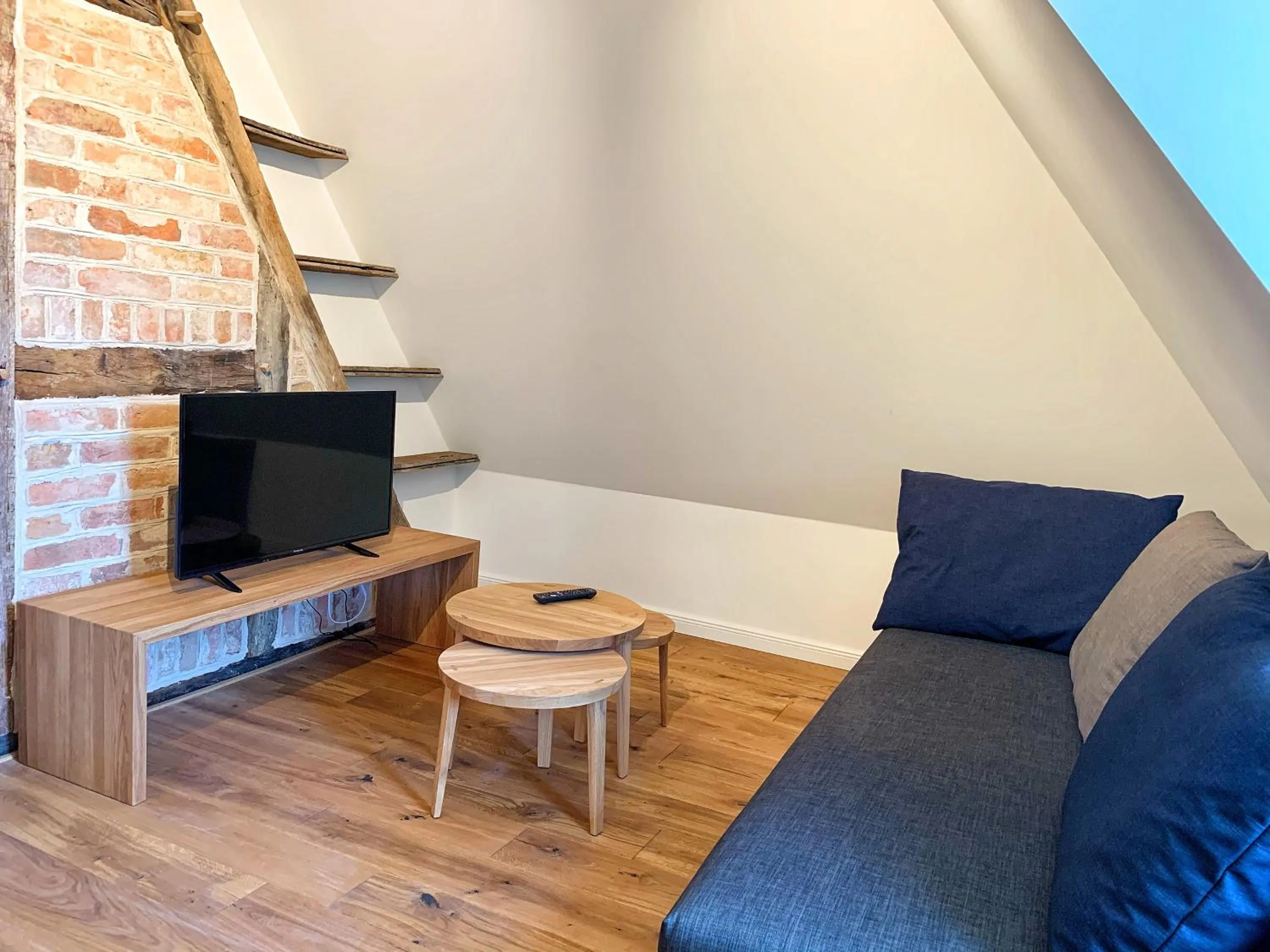 TV and multimedia in Wyndberg