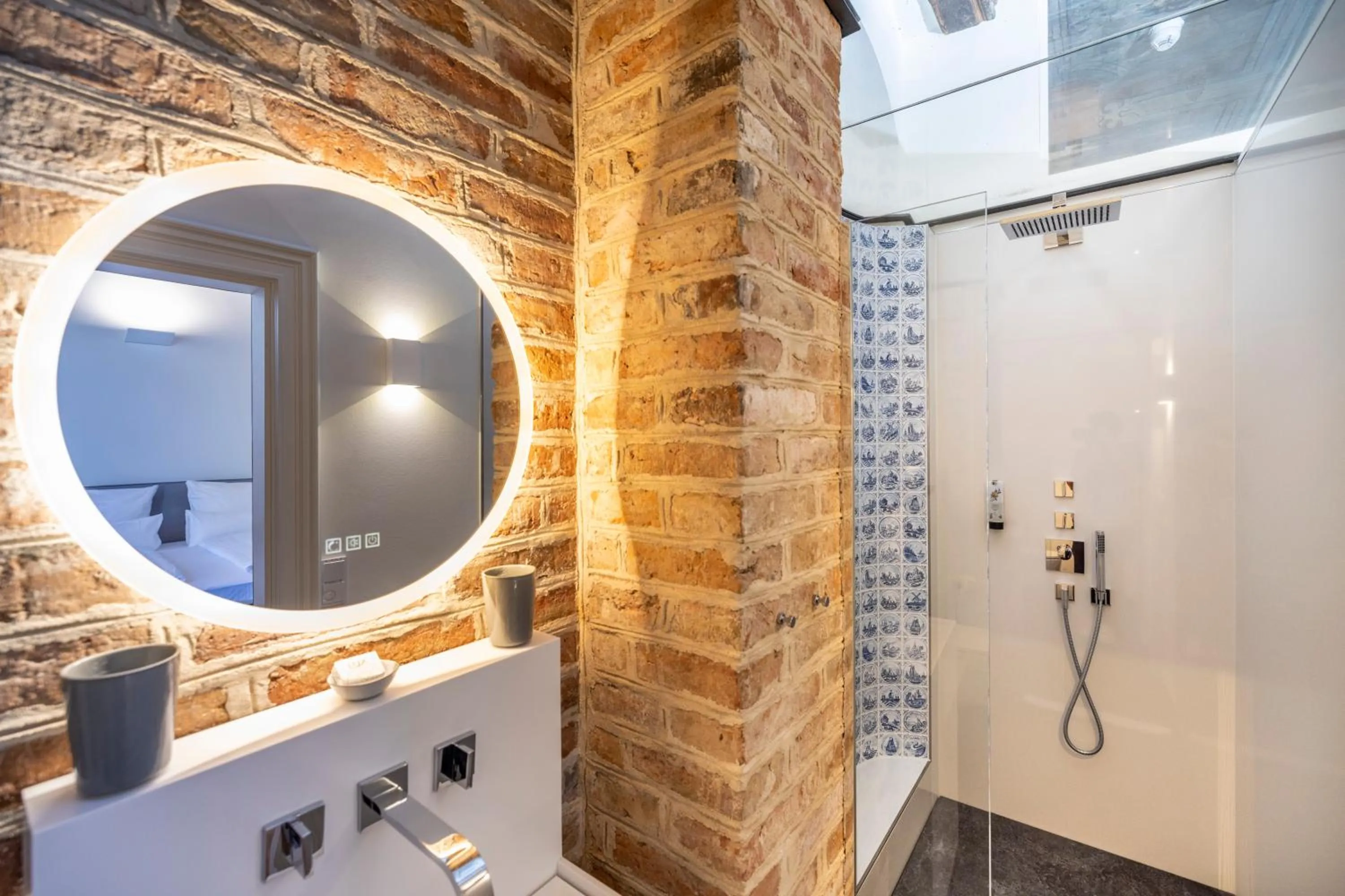 Bathroom in Wyndberg