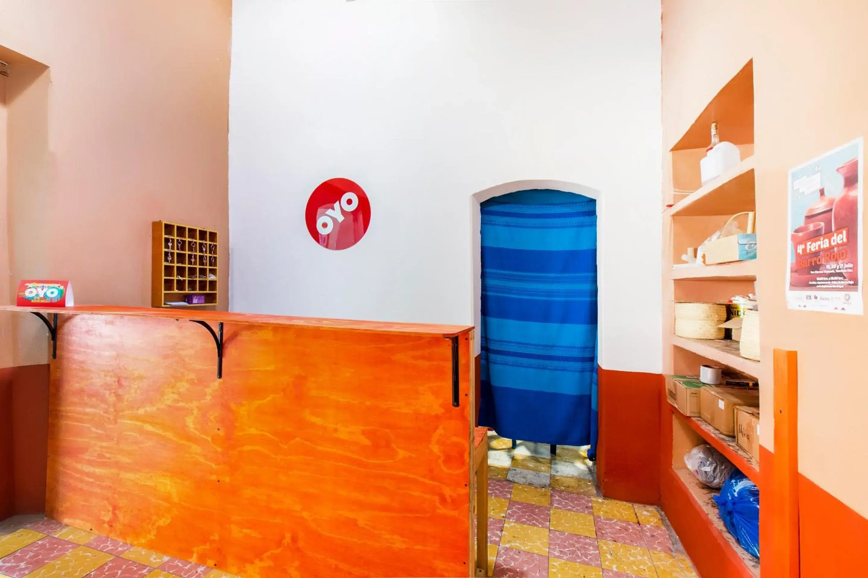 Lobby or reception, Bed in OYO Hotel Y Restaurante Mitla, Oaxaca Lobby or reception, Bed in OYO Hotel Y Restaurante Mitla, Oaxaca