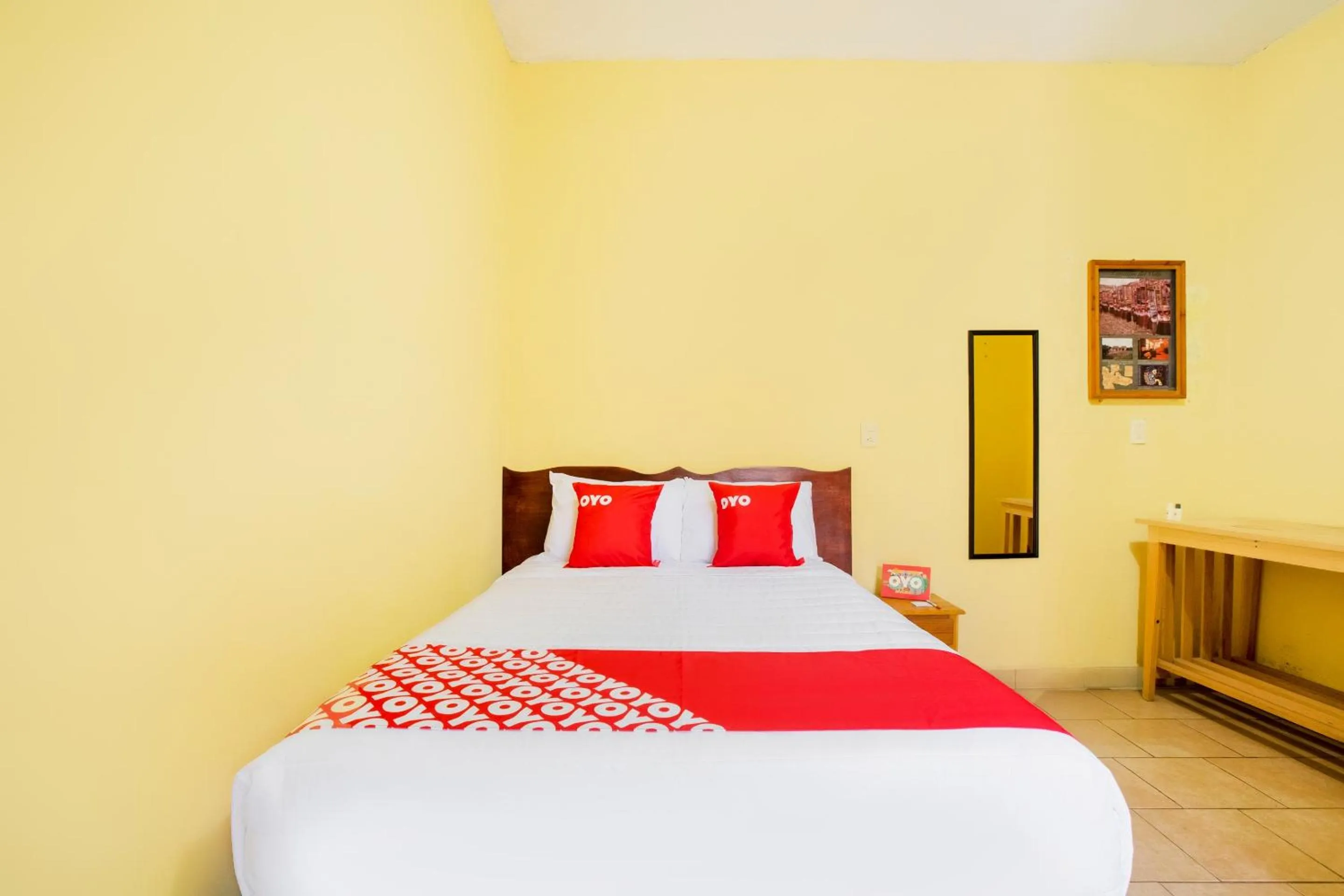 Bedroom, Bed in OYO Hotel Y Restaurante Mitla, Oaxaca