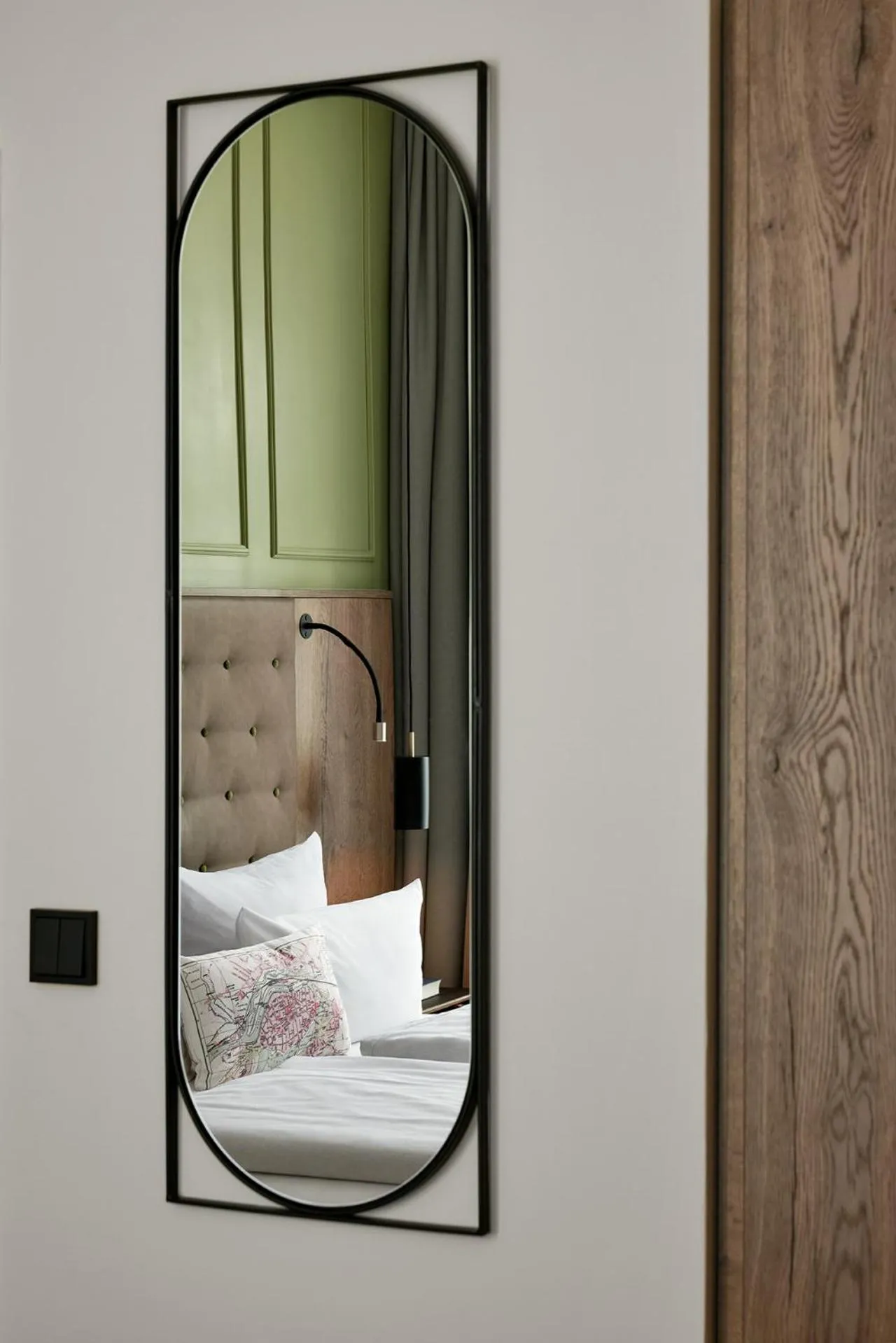 Photo of the whole room, Bed in LIHO - einfach Lübeck