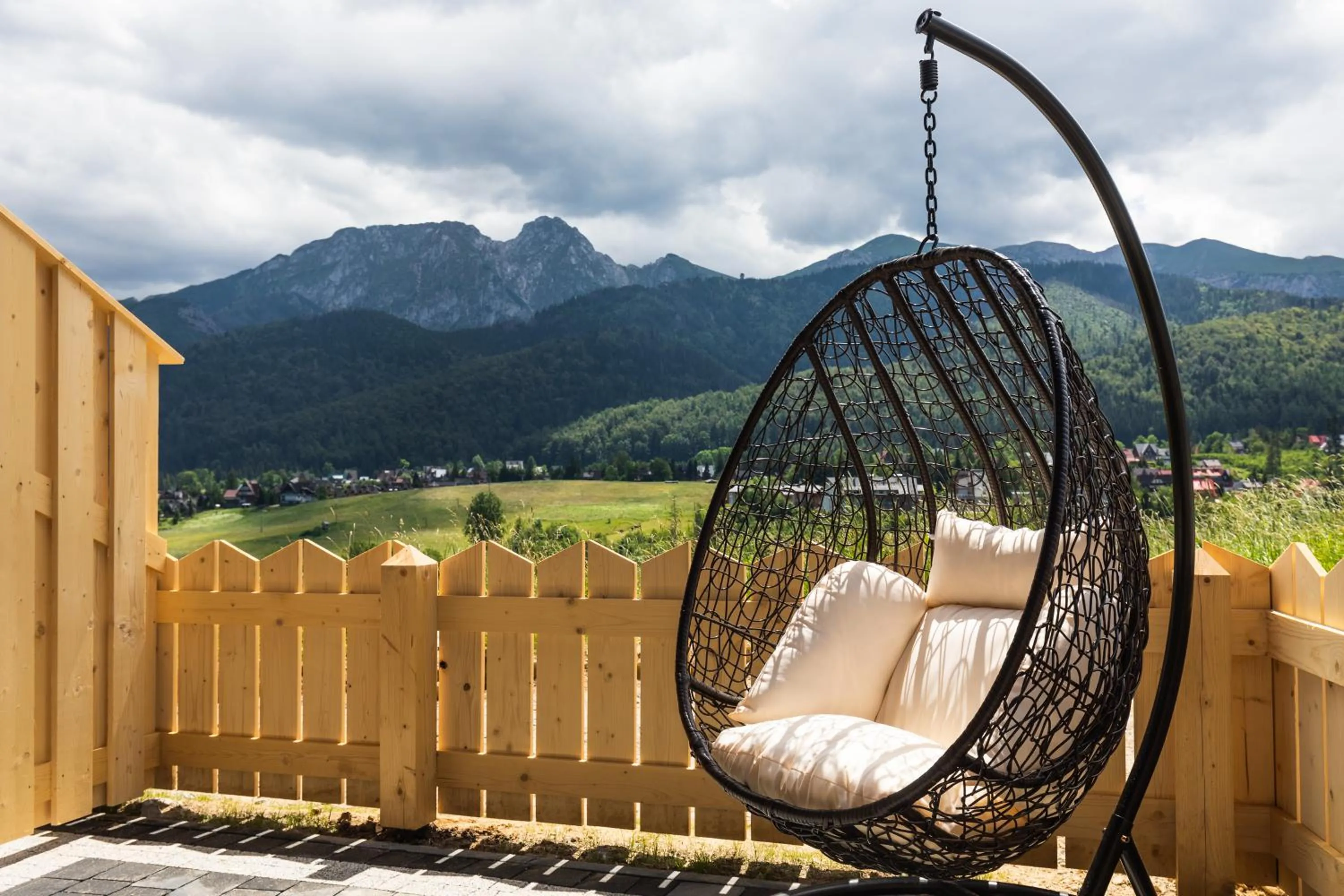 Balcony/Terrace in Apartamenty Zobacz Giewont Zakopane