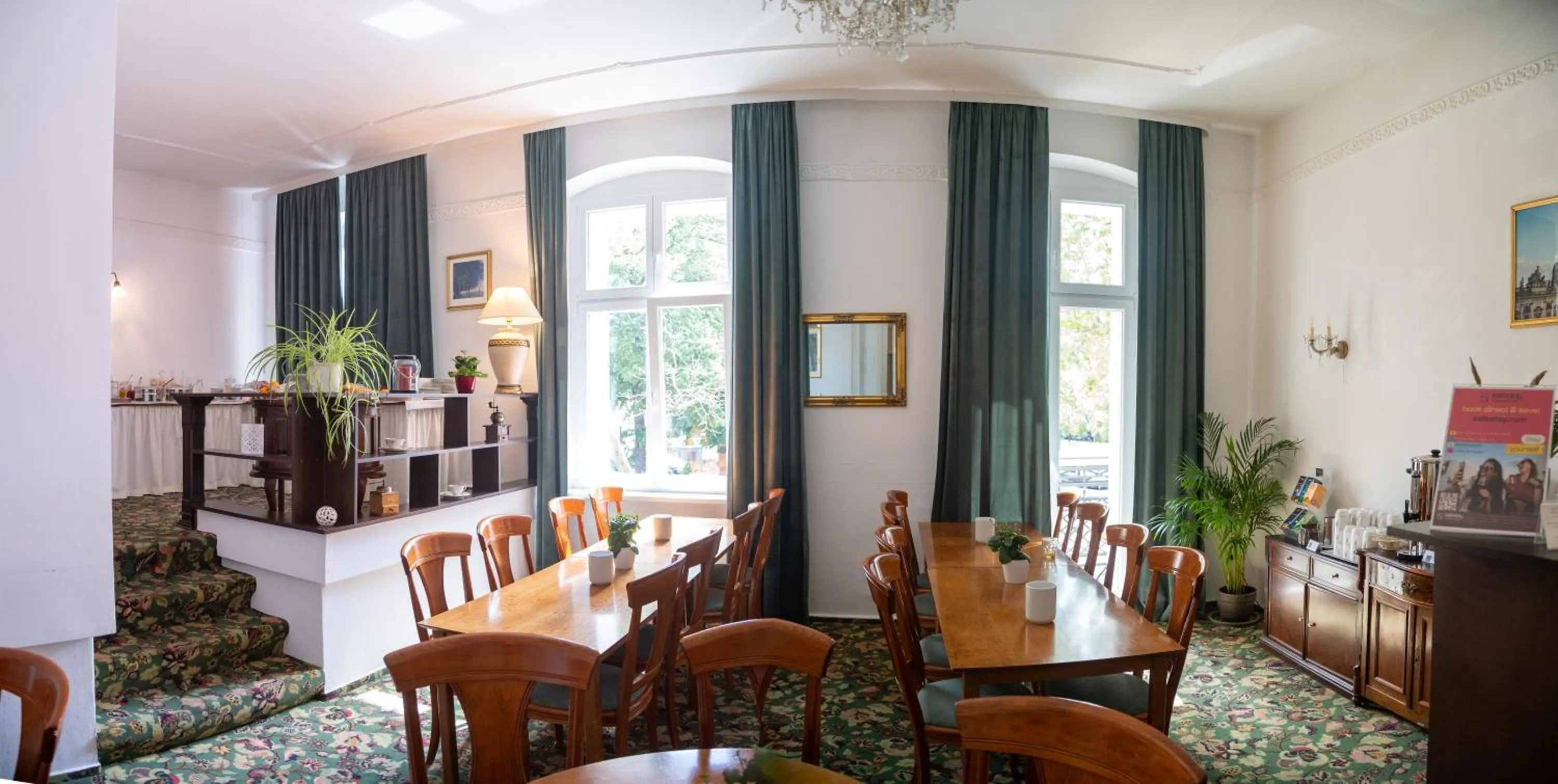 Restaurant/places to eat in Safestay Berlin Kurfurstendamm