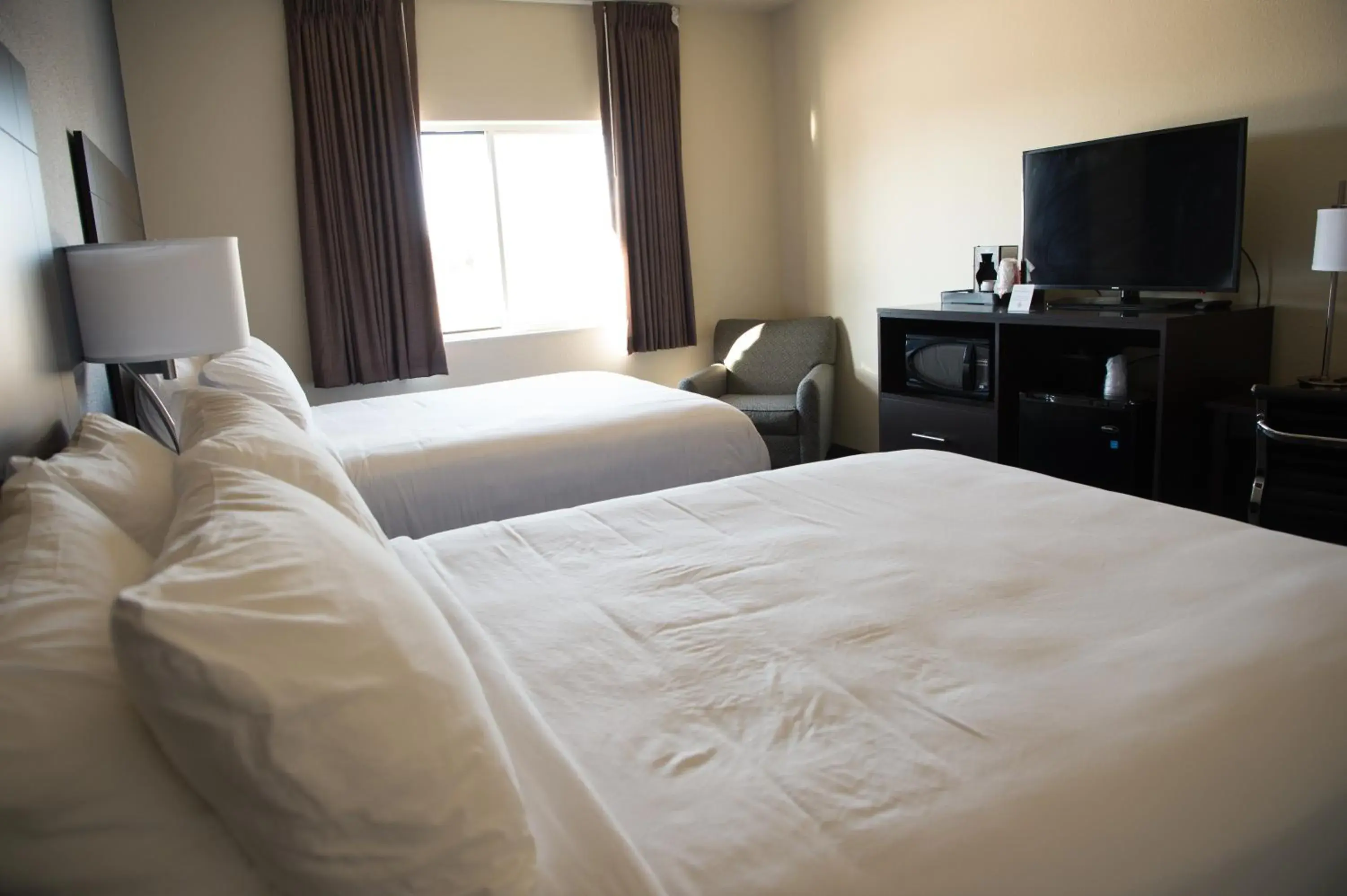 Bed in Cobblestone Inn & Suites - Forest City Bed in Cobblestone Inn & Suites - Forest City