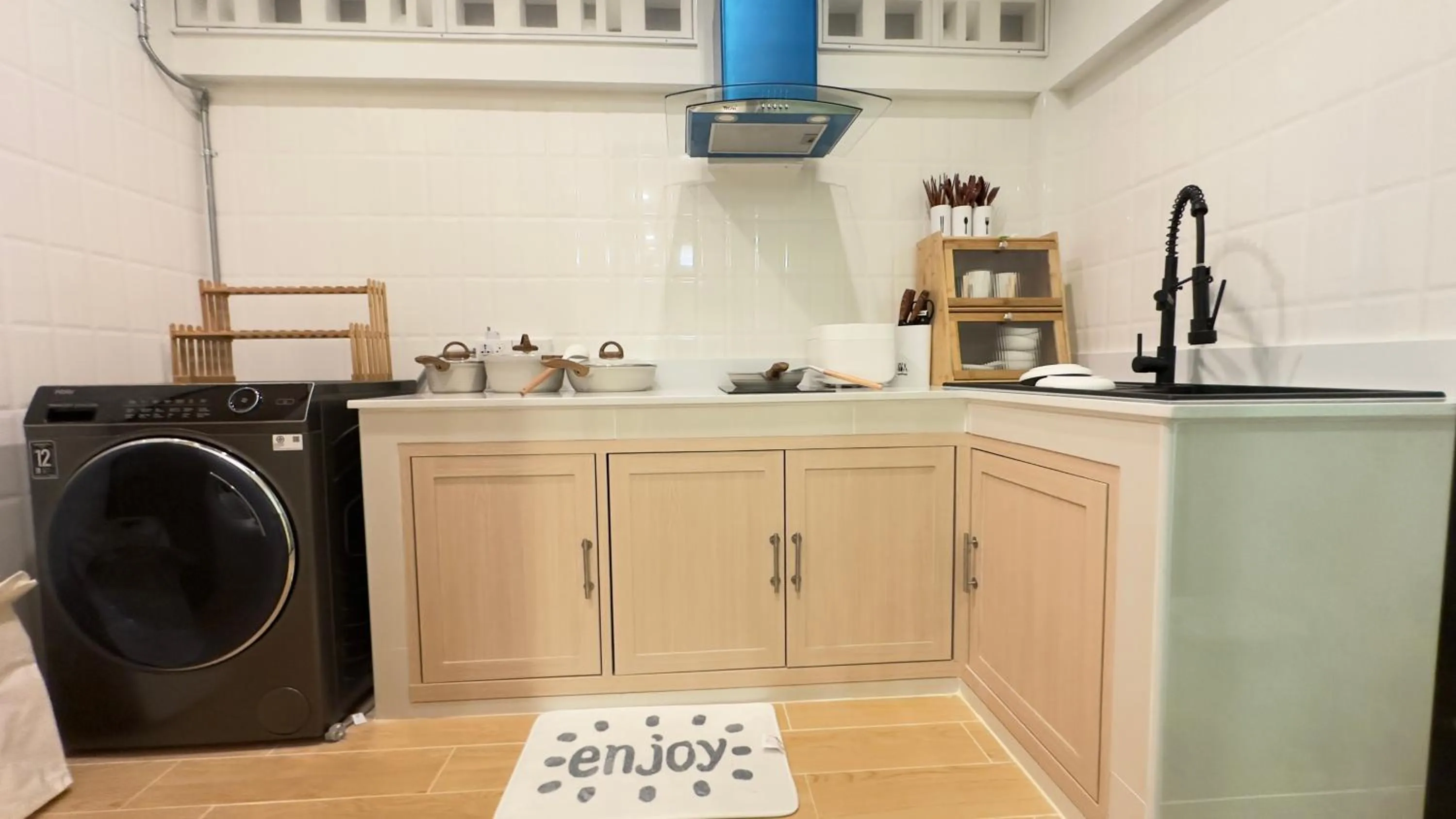 kitchen in PaperPlaneCNX @ Haiya - 3 Storey Flowery Loft