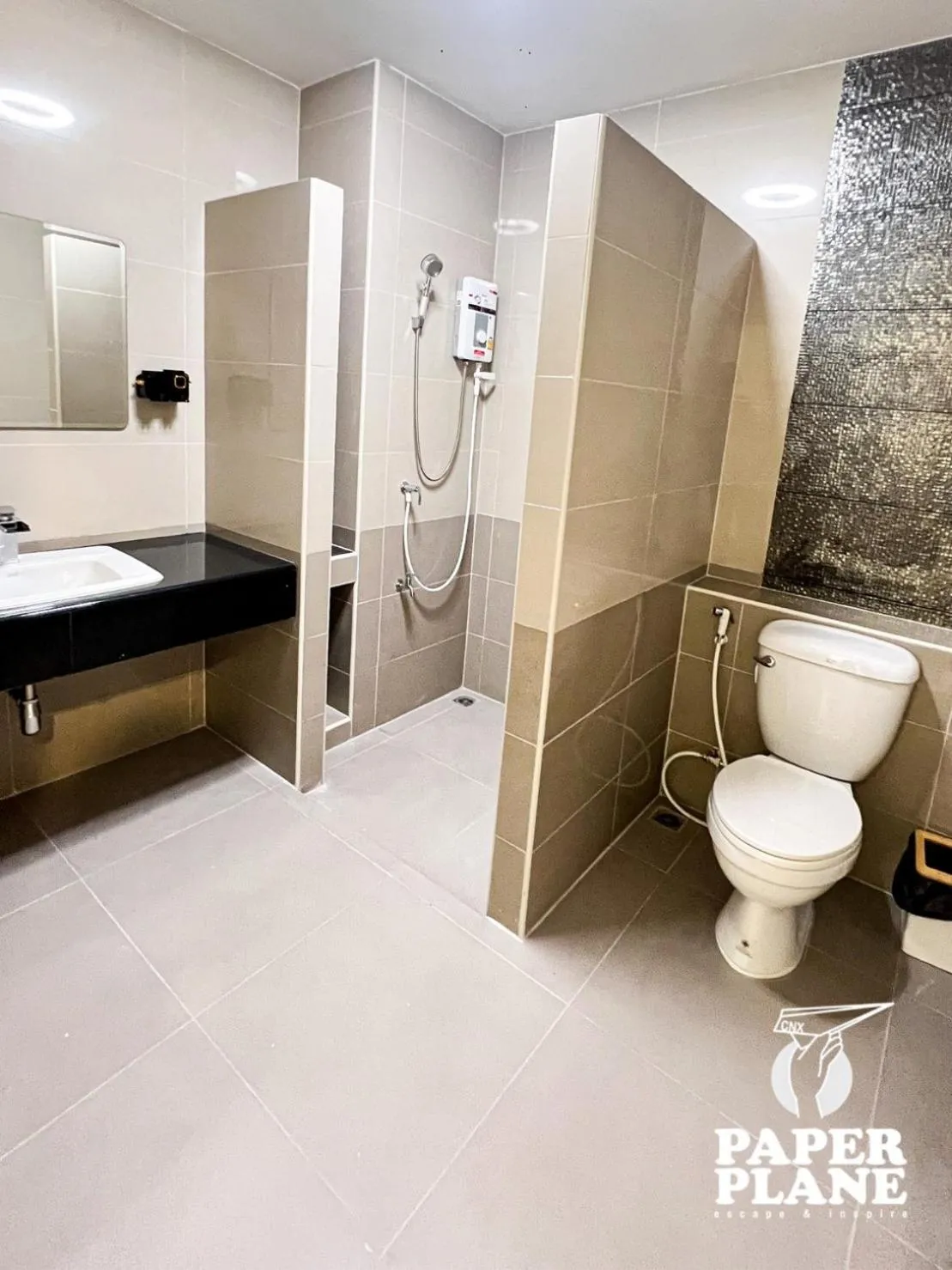 Bathroom in PaperPlaneCNX @ Haiya - 3 Storey Flowery Loft