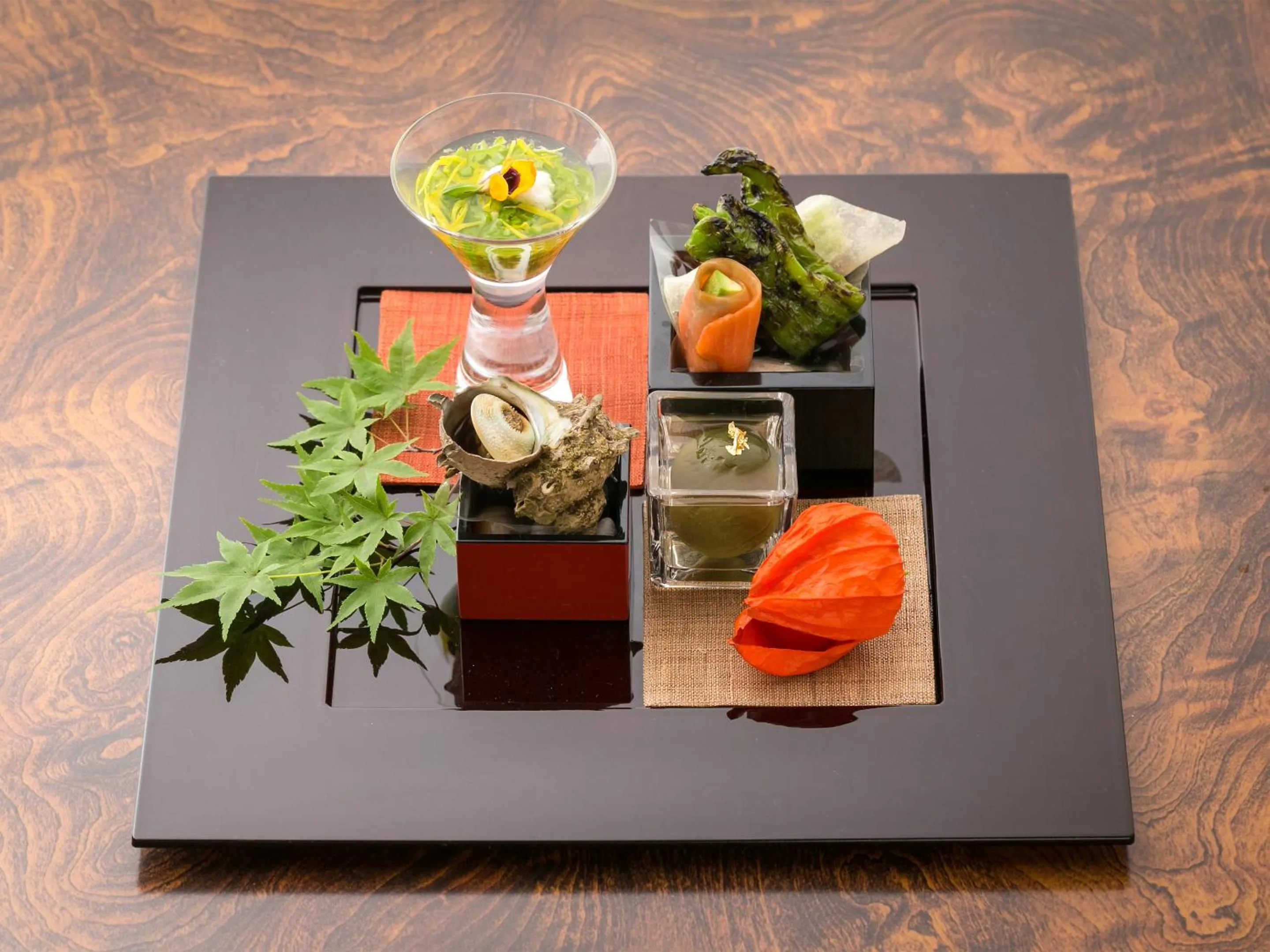 Food and drinks in Takanosukan