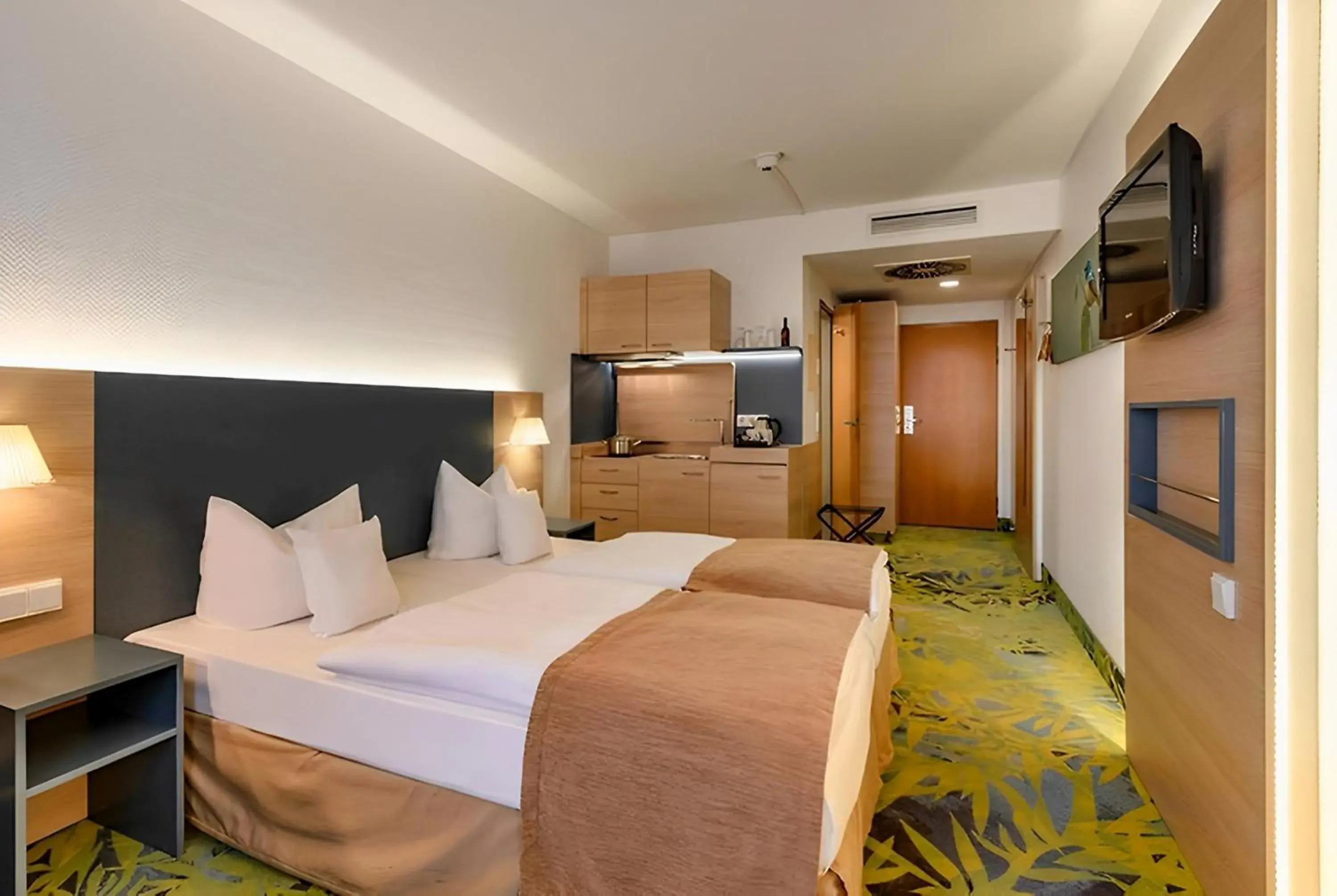 Comfort Twin Room in PLAZA INN Regensburg Comfort Twin Room in PLAZA INN Regensburg